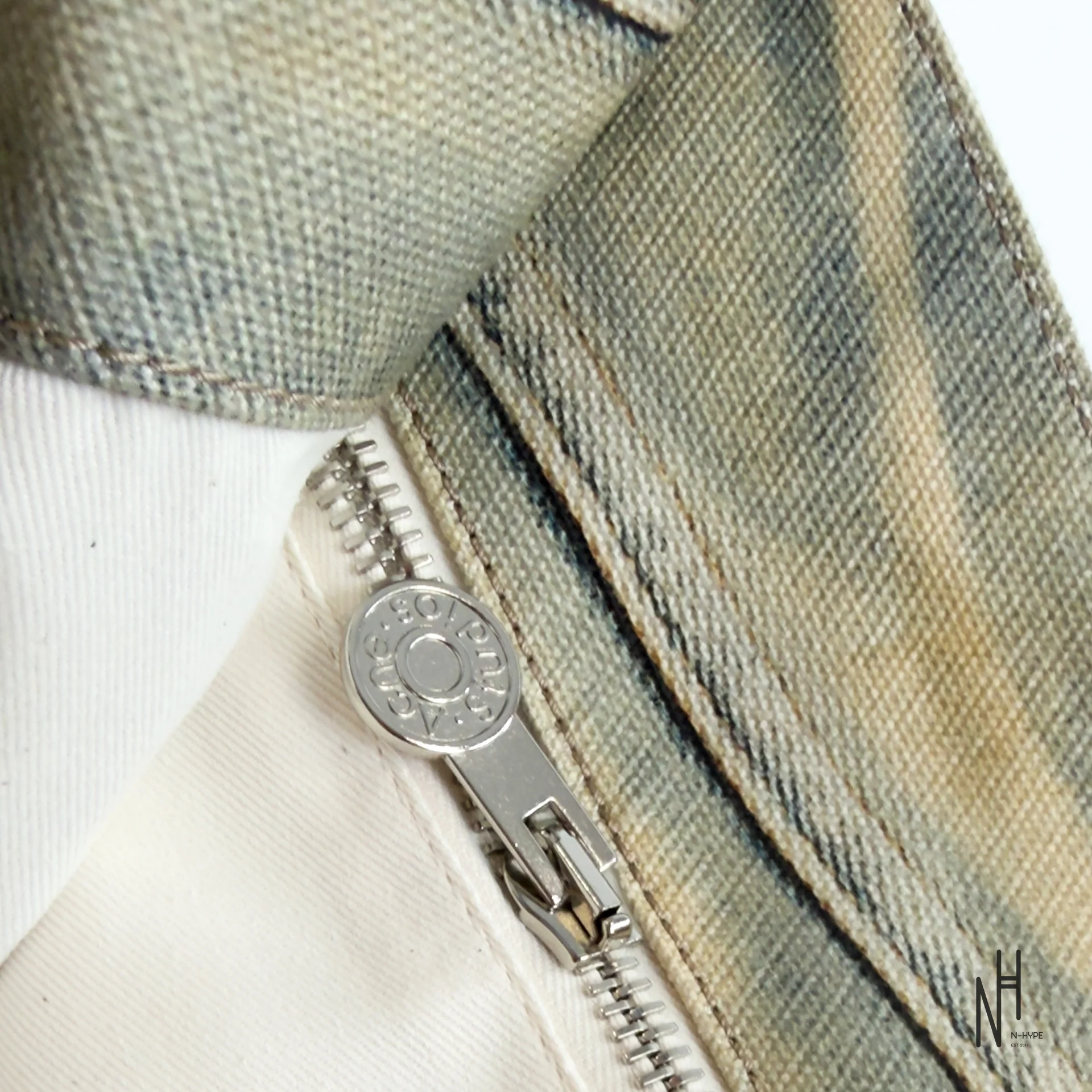 Acne Studios 1981 Trompe-l’œil Teddy Tote - Image 9