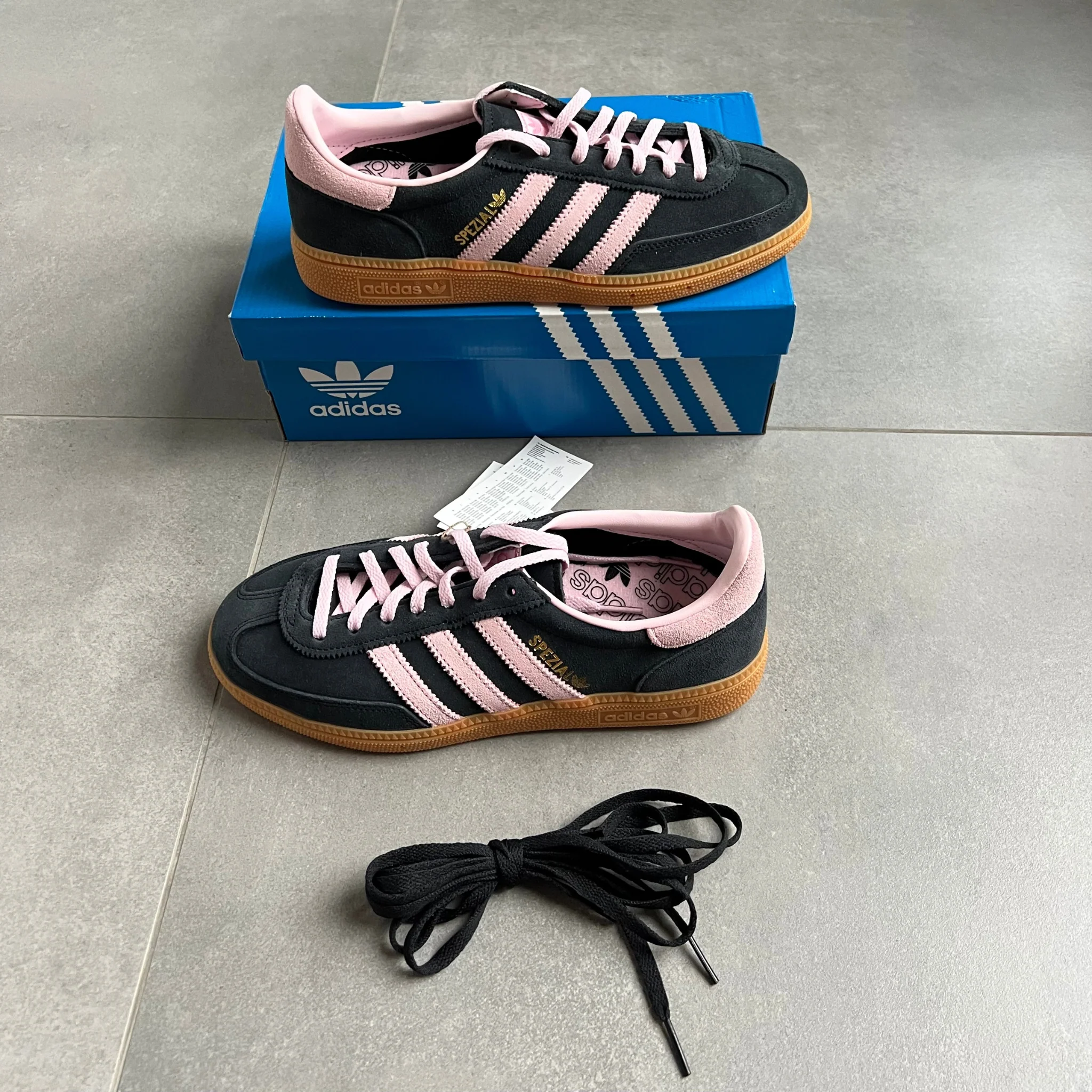 Adidas Handball Spezial Core Black Clear Pink Gum (Women's) - Image 5