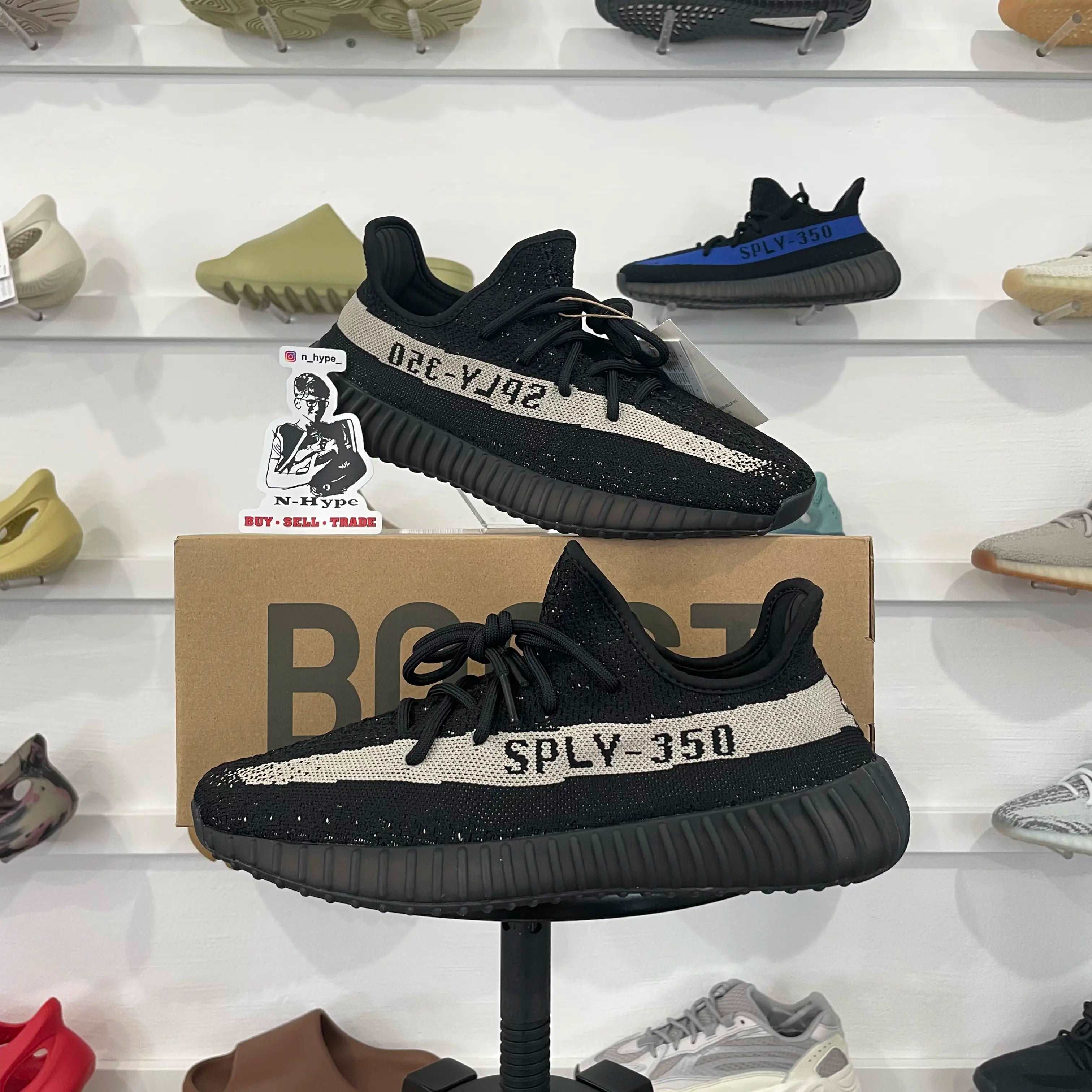adidas Yeezy Boost 350 V2 Core Black White - Image 4