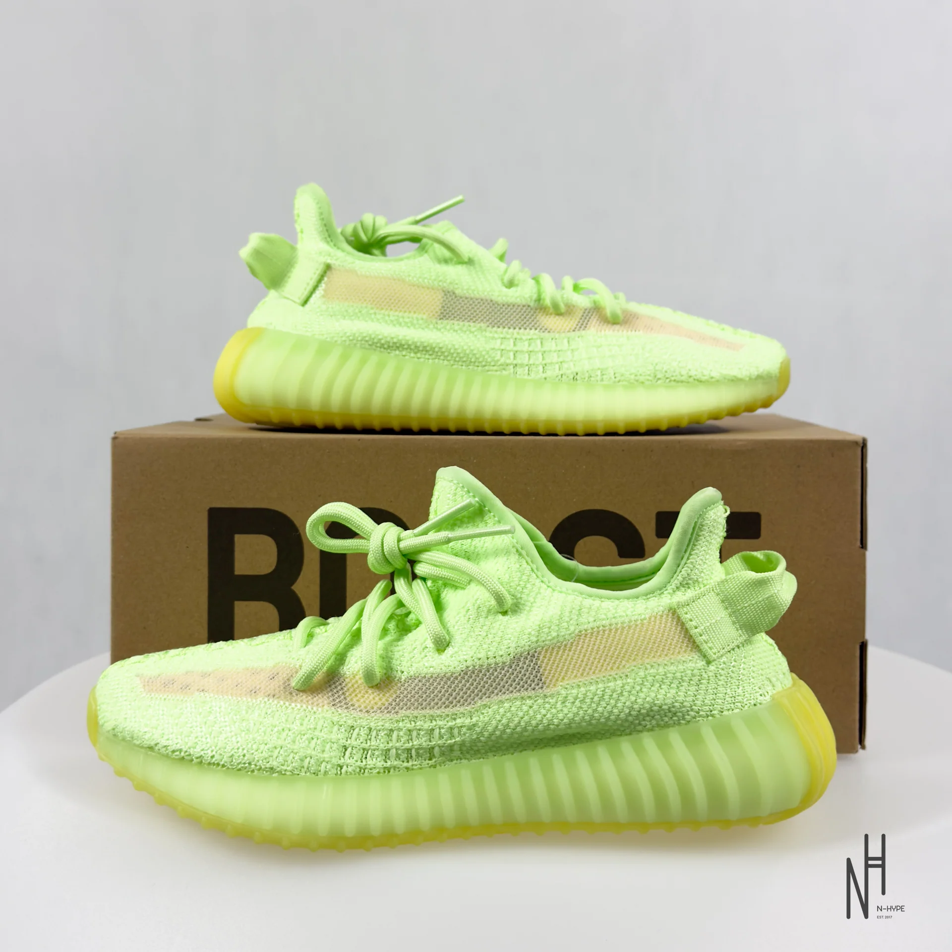 Adidas Yeezy Boost 350 V2 Glow - Image 4
