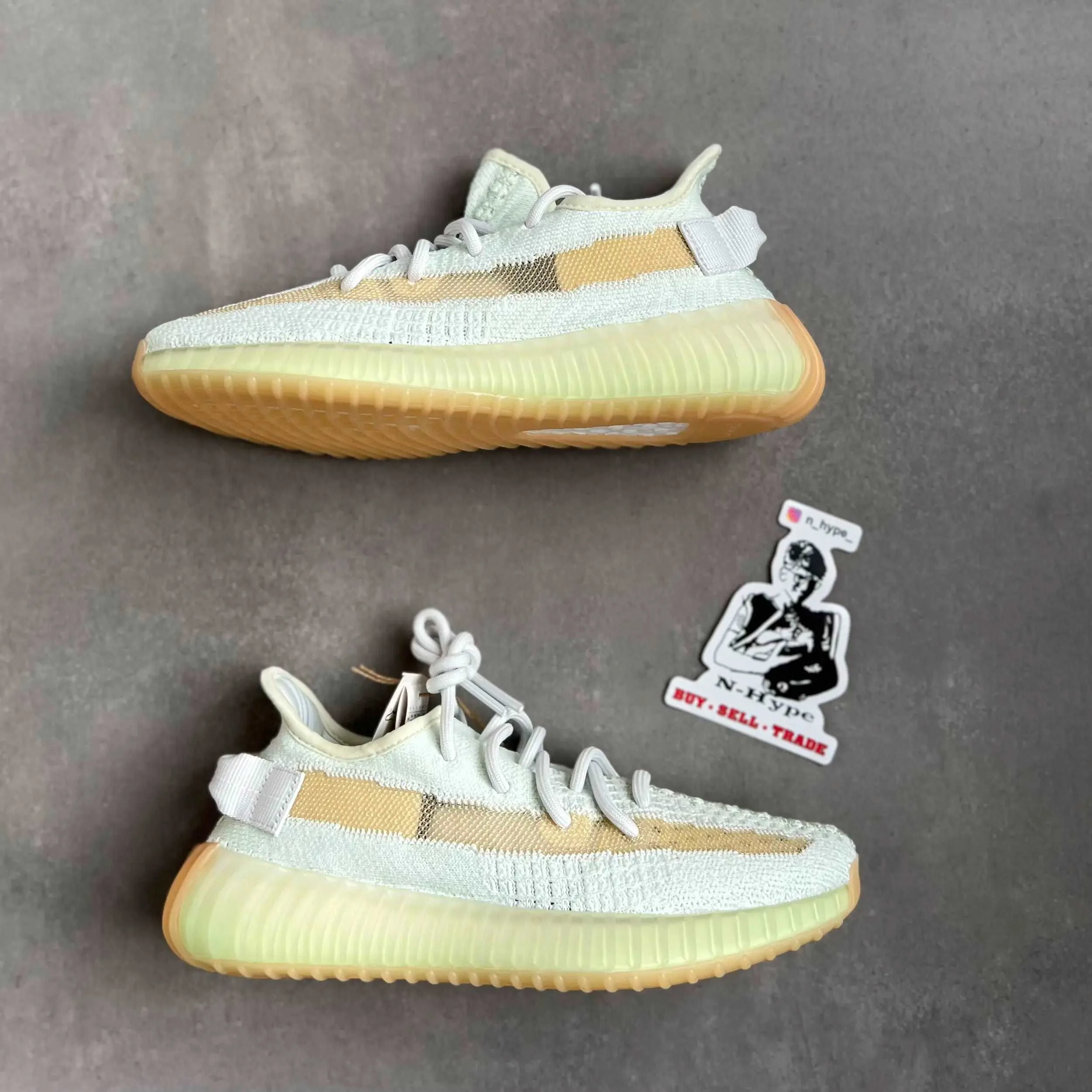 Adidas Yeezy Boost 350 V2 Hyperspace - Image 4