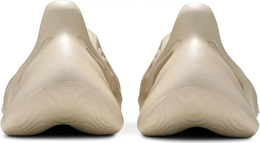 Adidas Yeezy Foam RNNR Sand - Image 3