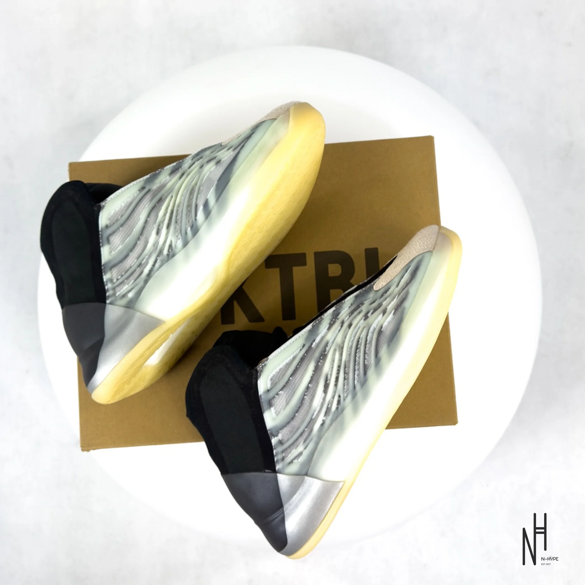 Adidas YZY QNTM BSKTBL (Performance Basketball Model) - Image 7