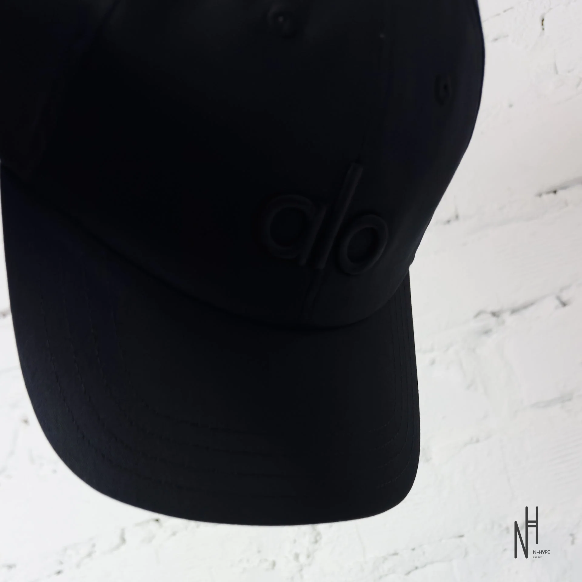 Alo Yoga Off-Duty Cap - Image 4