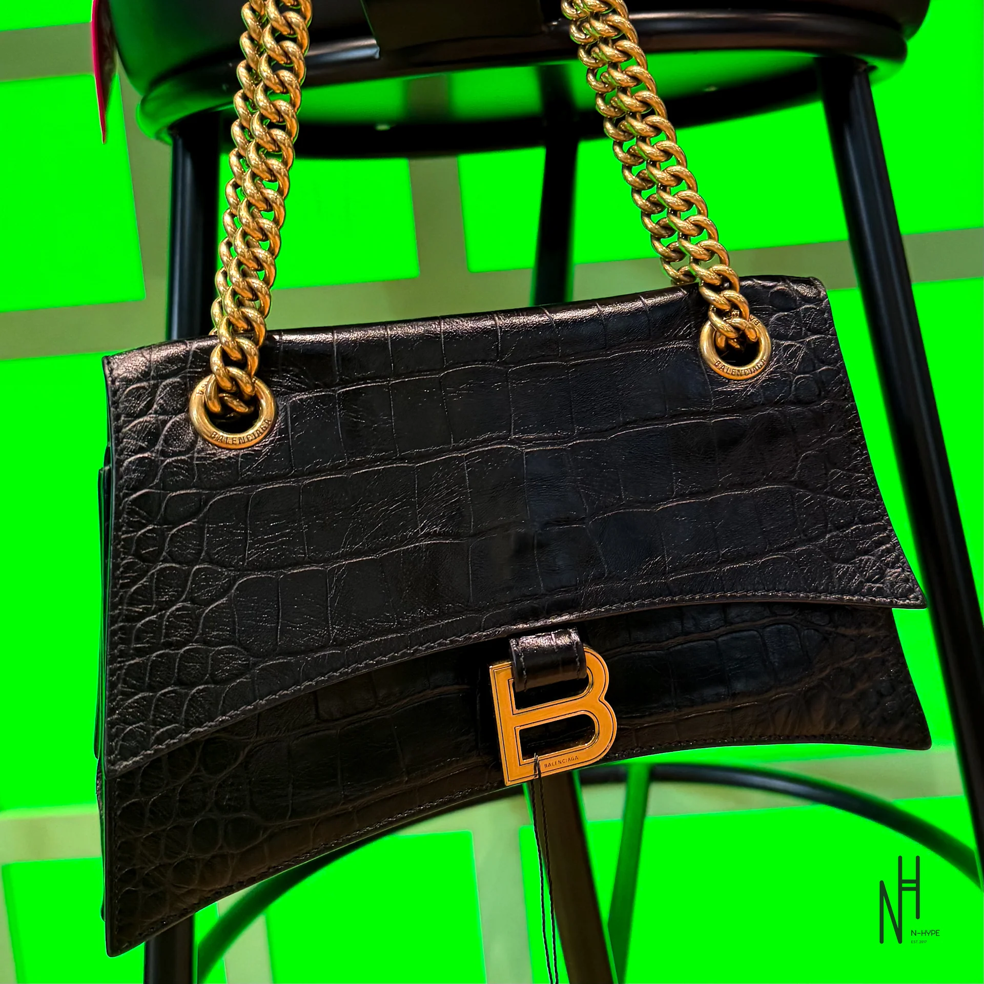 Balenciaga Crush Chain Bag Leather Black Gold - Image 4
