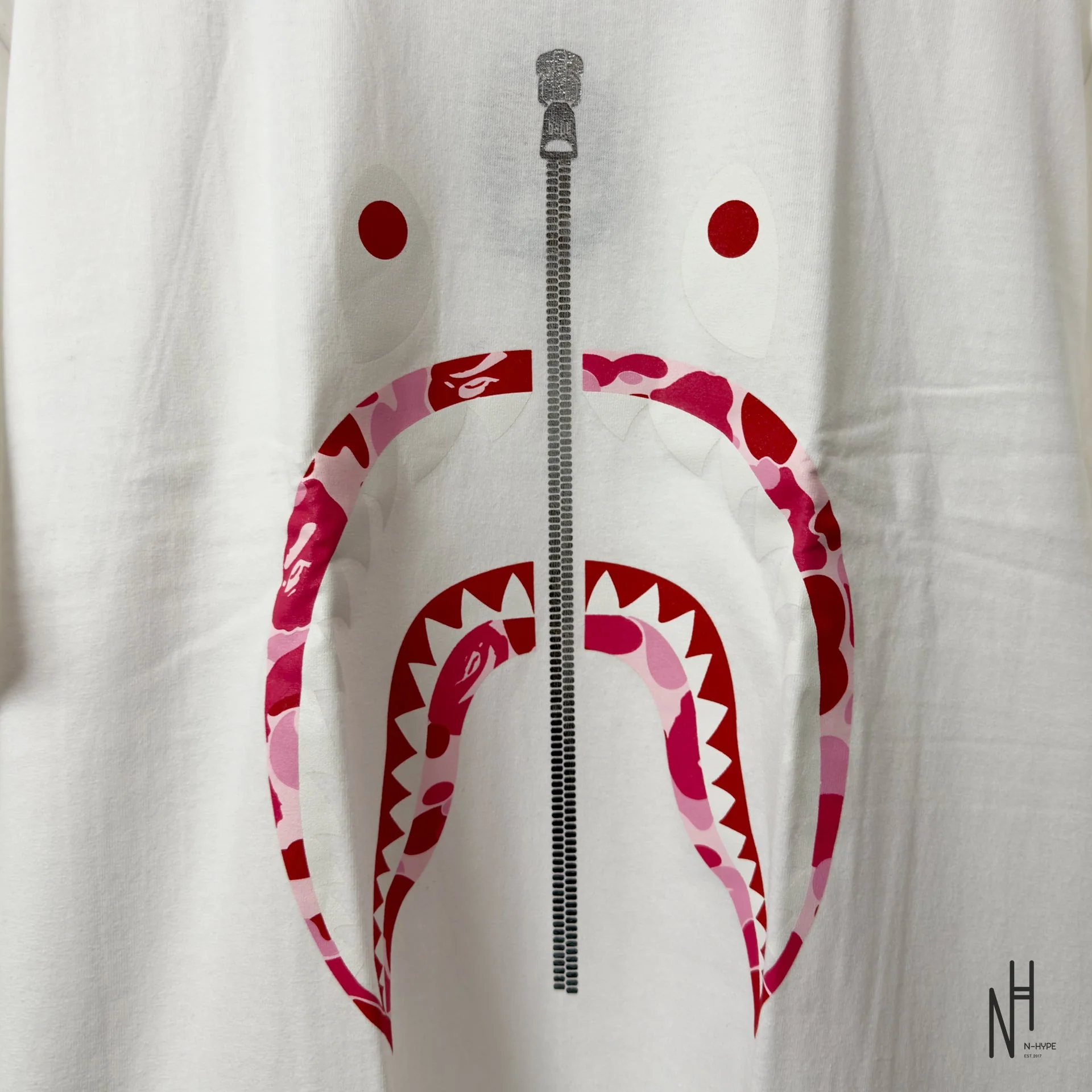 BAPE ABC Camo Shark Silver Zip Tee White Pink - Image 2