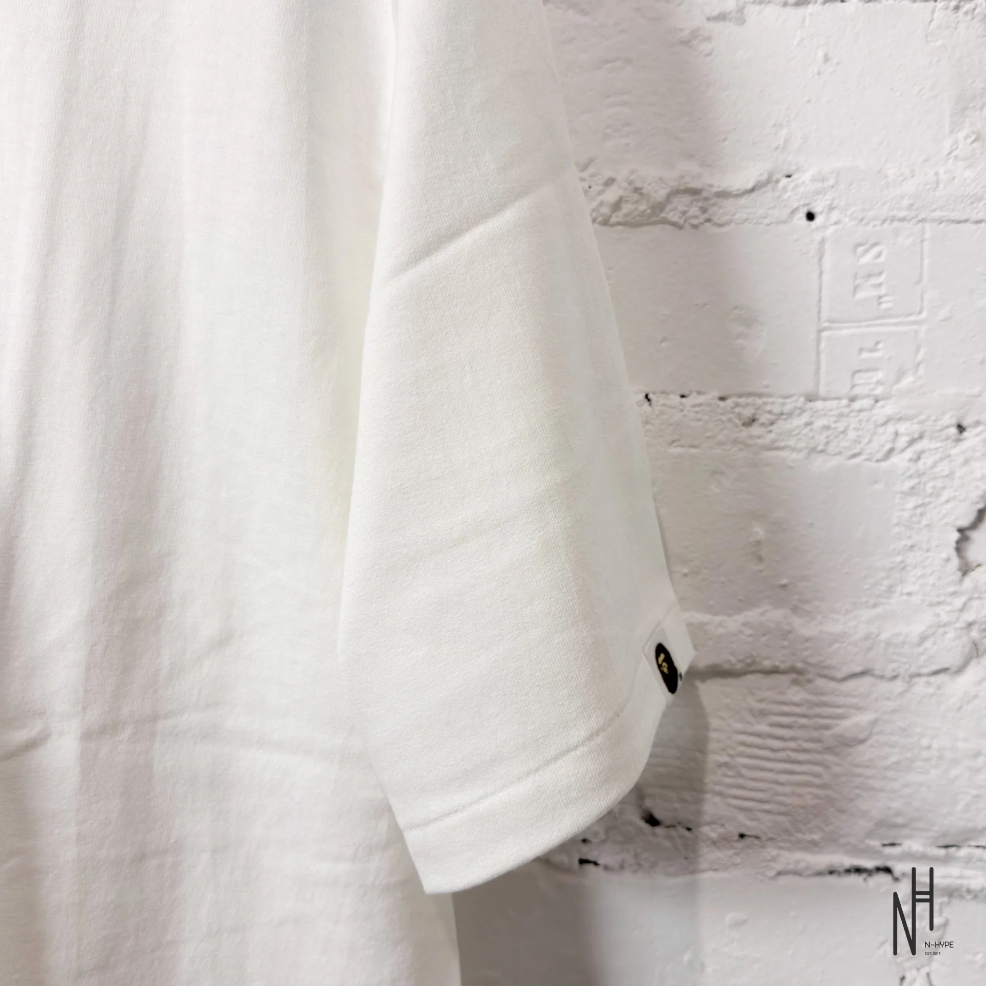 BAPE Ape Head One Point Relaxed Fit Pocket Tee (SS23) White - Image 5