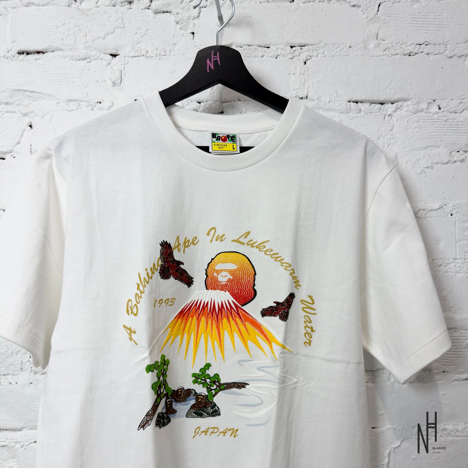 Bape One Fuji Two Taka Three Apes Souvenir Thee White - Image 3