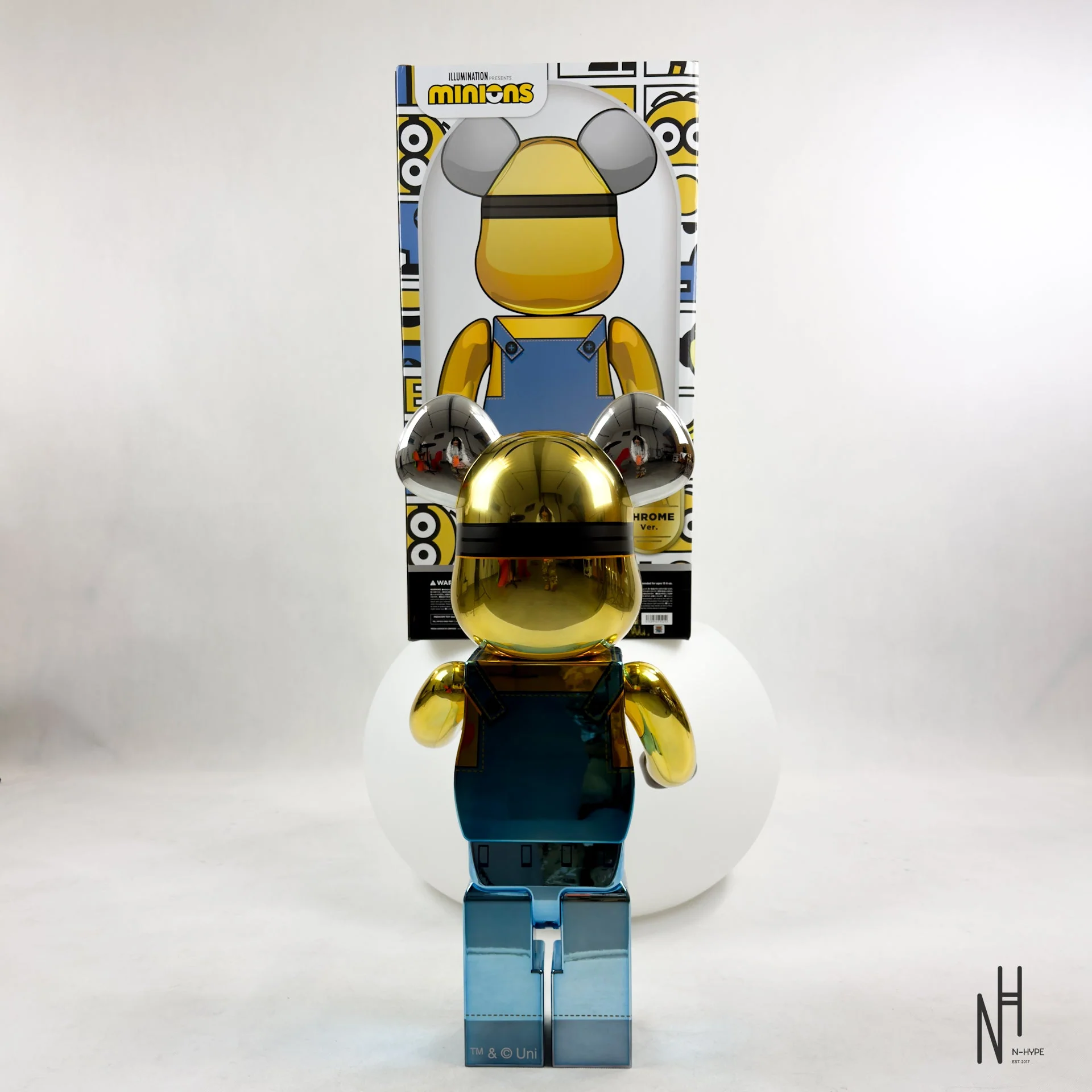 Bearbrick DAVE 1000% CHROME Ver. - Image 6