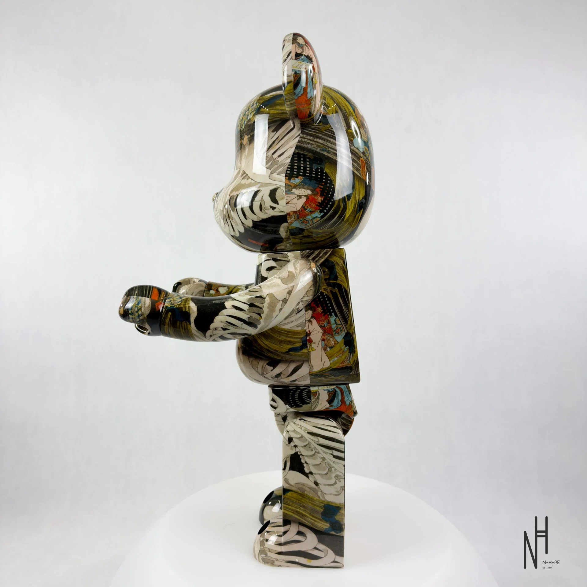Bearbrick Utagawa Kuniyoshi (The Haunted Old Palace at Soma) 1000% - Image 3