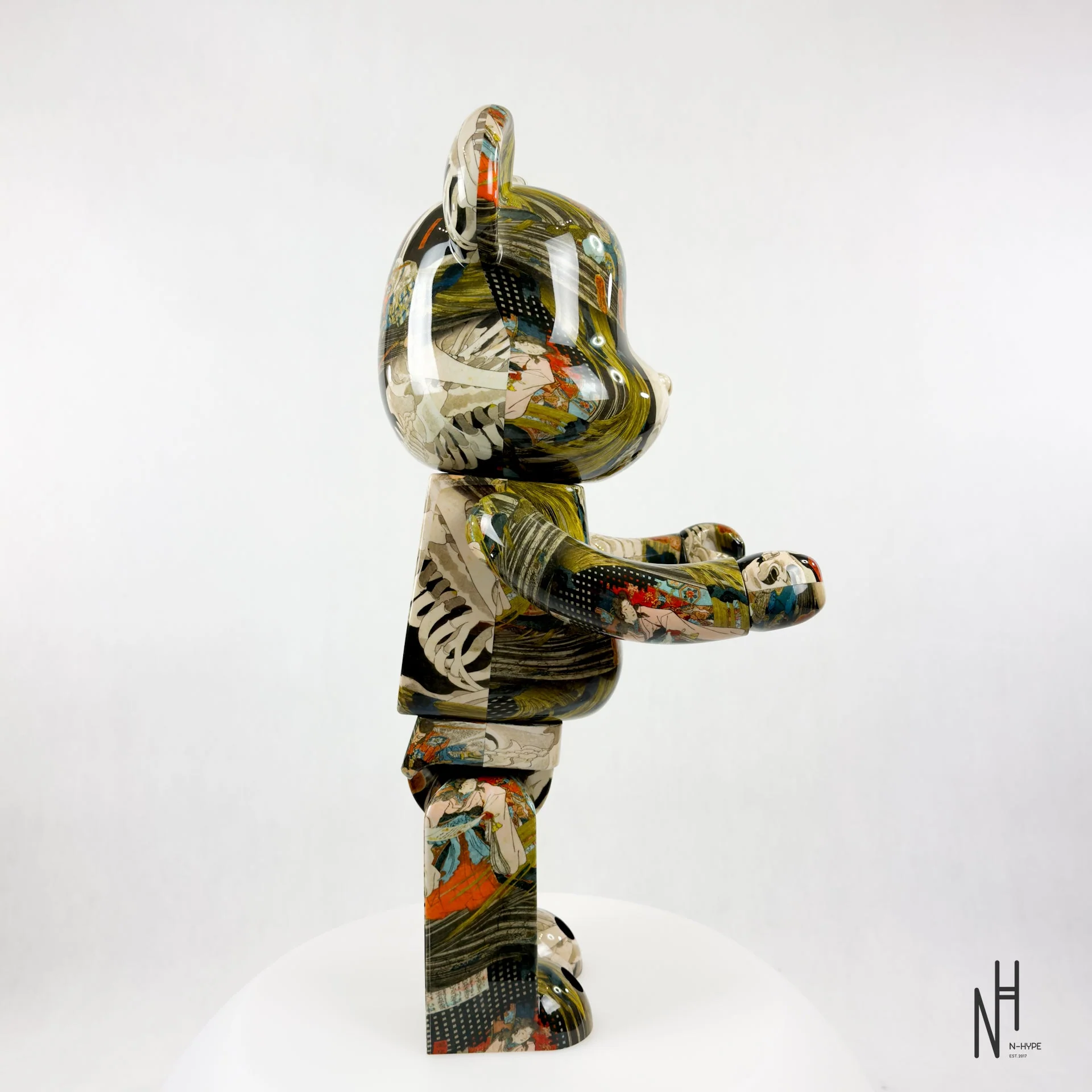 Bearbrick Utagawa Kuniyoshi (The Haunted Old Palace at Soma) 1000% - Image 5