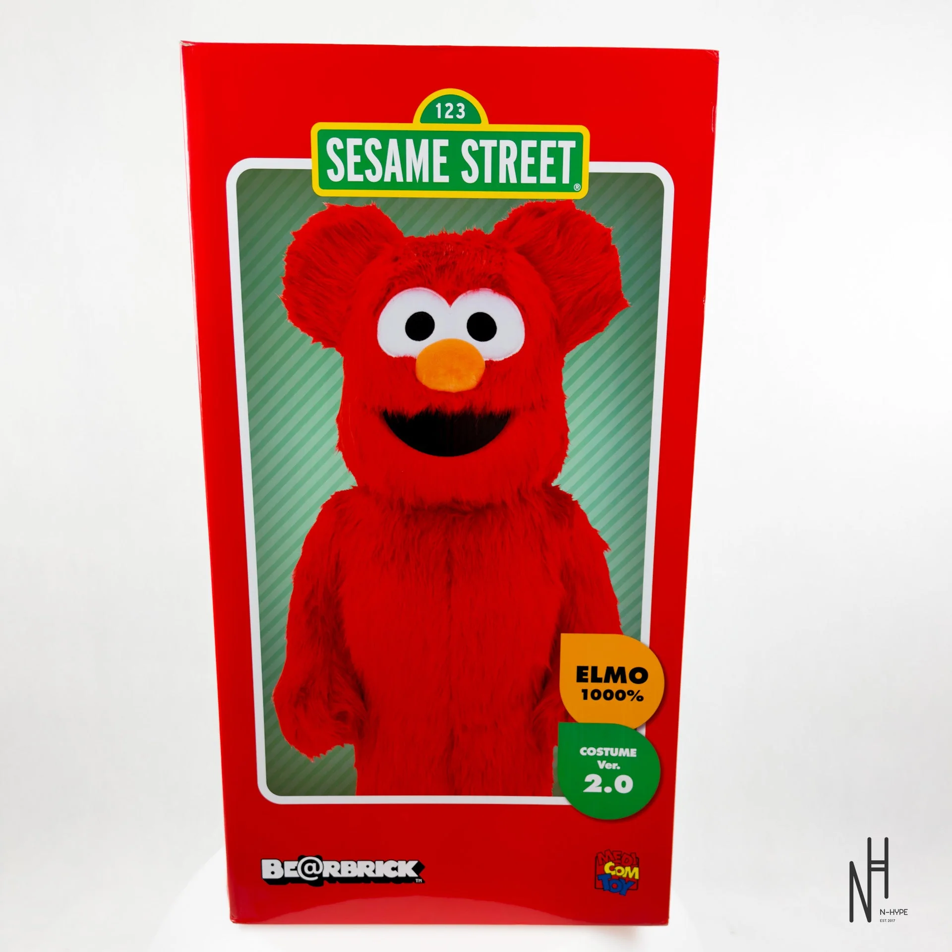 Bearbrick x Sesame Street Elmo Costume Ver. 2 1000% - Image 8