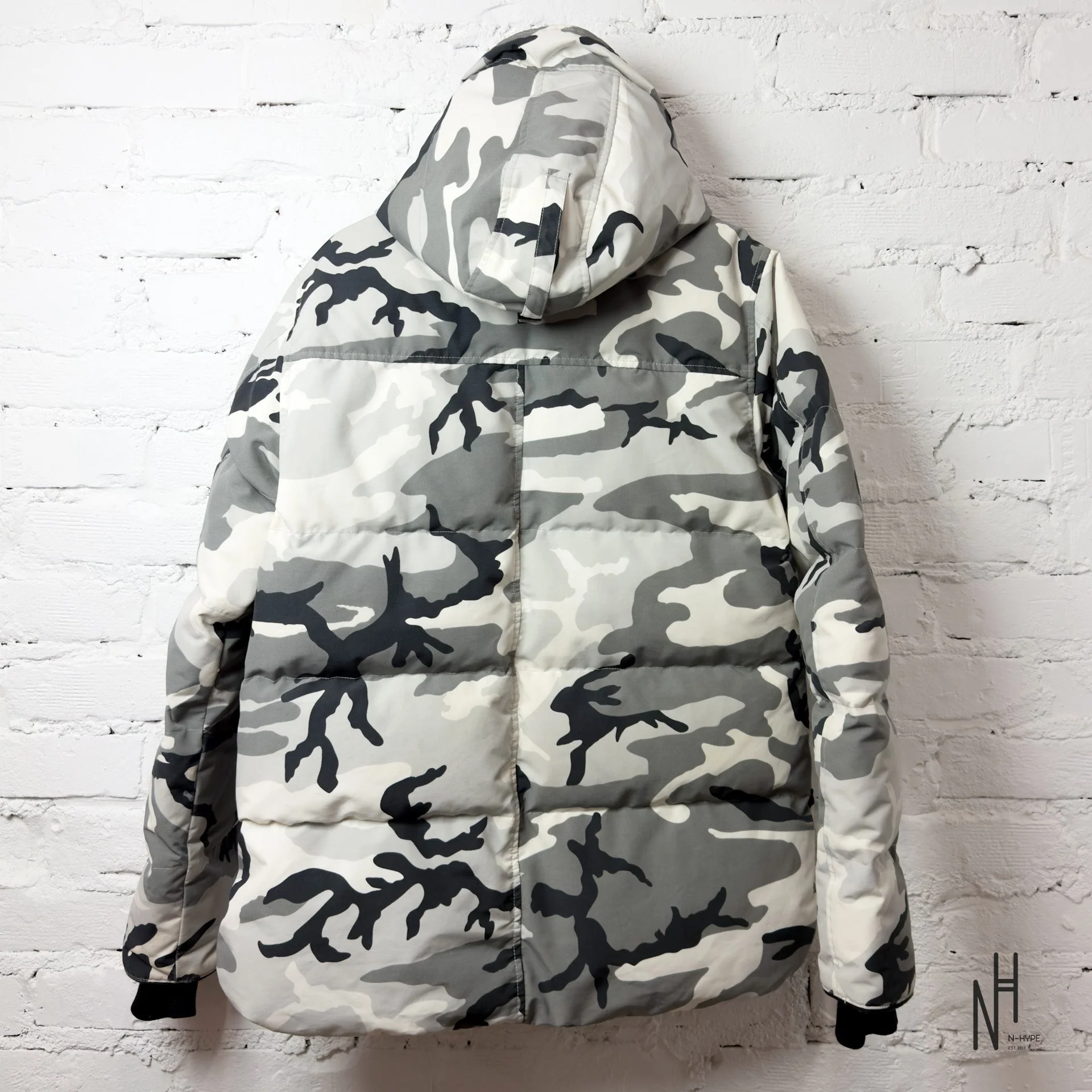 Canada Goose Macmillan Snow Camo - Image 3