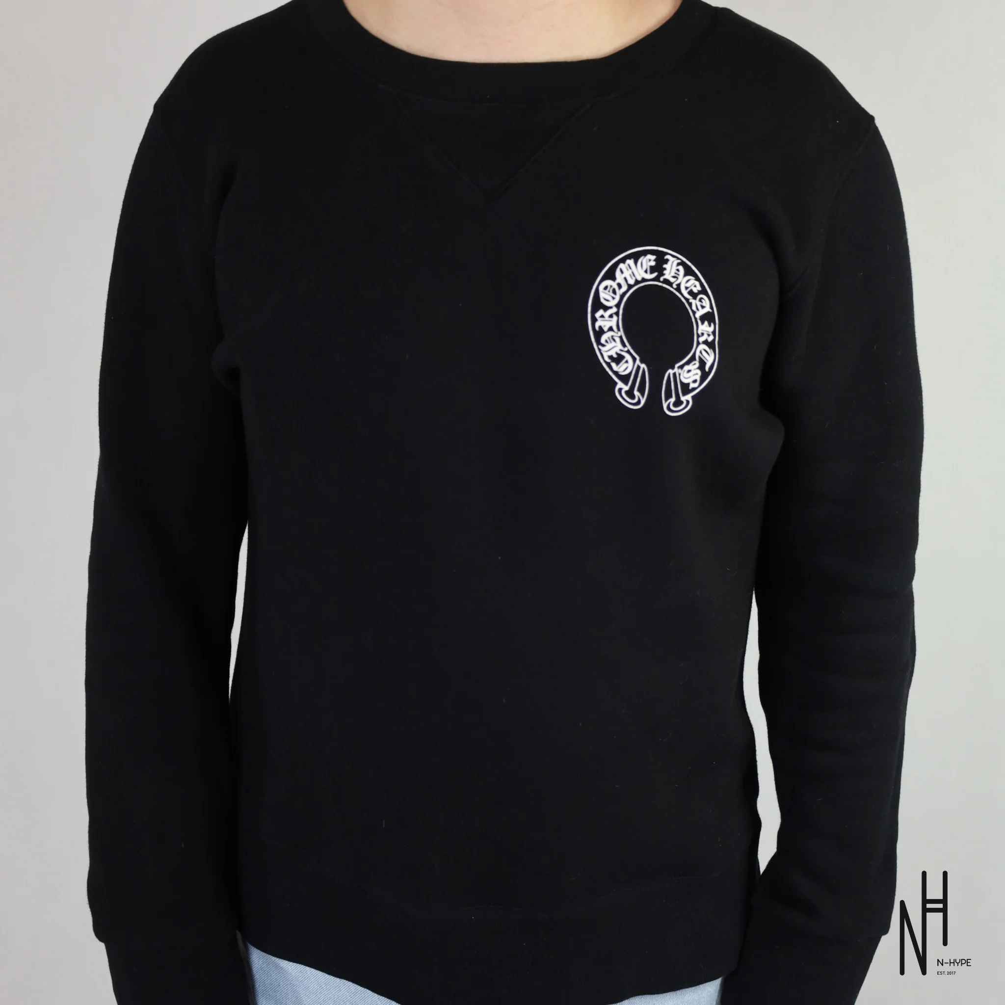 Chrome Hearts Horseshoe Crewneck Logo Black - Image 2
