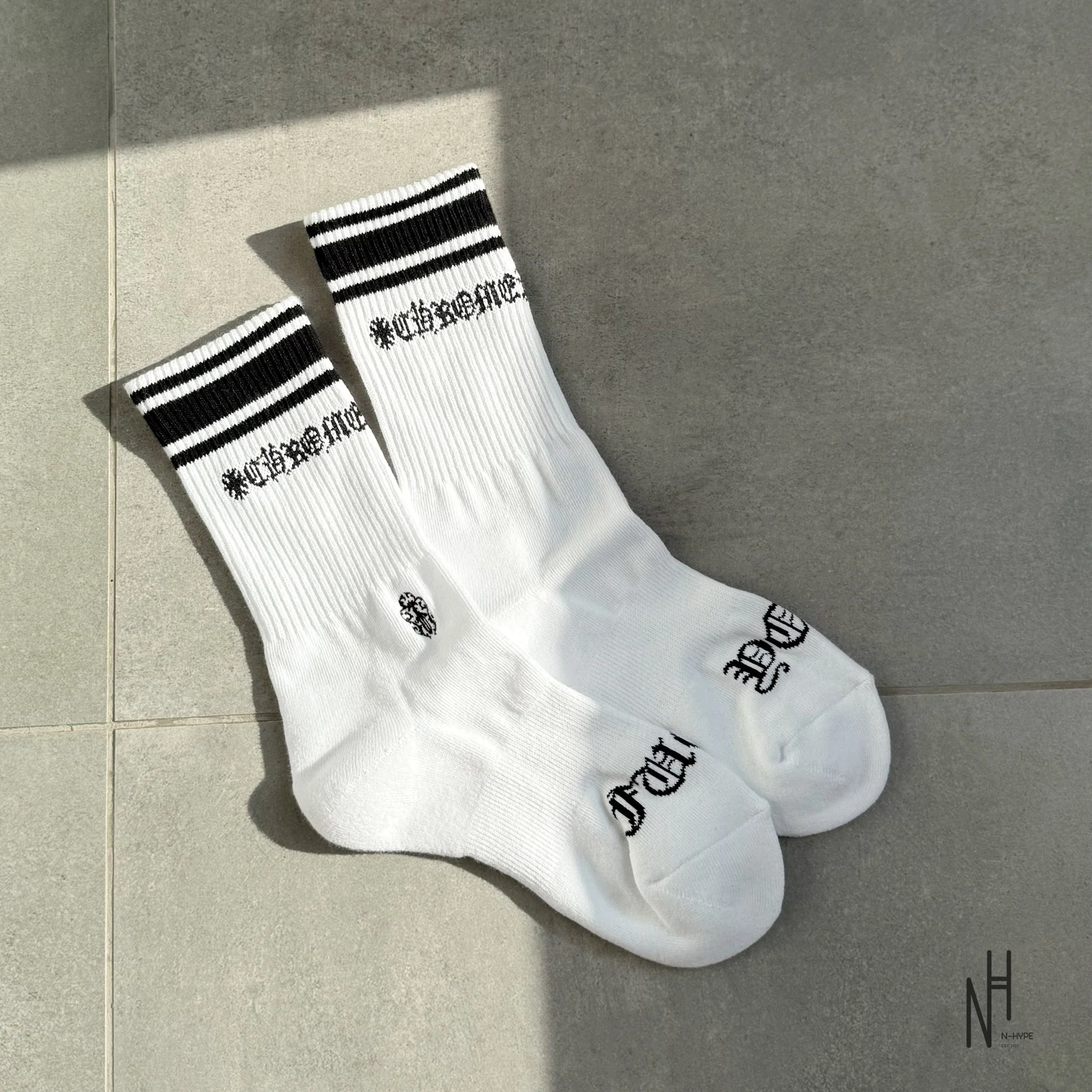 Chrome Hearts Miami Socks / White/Black - Image 2