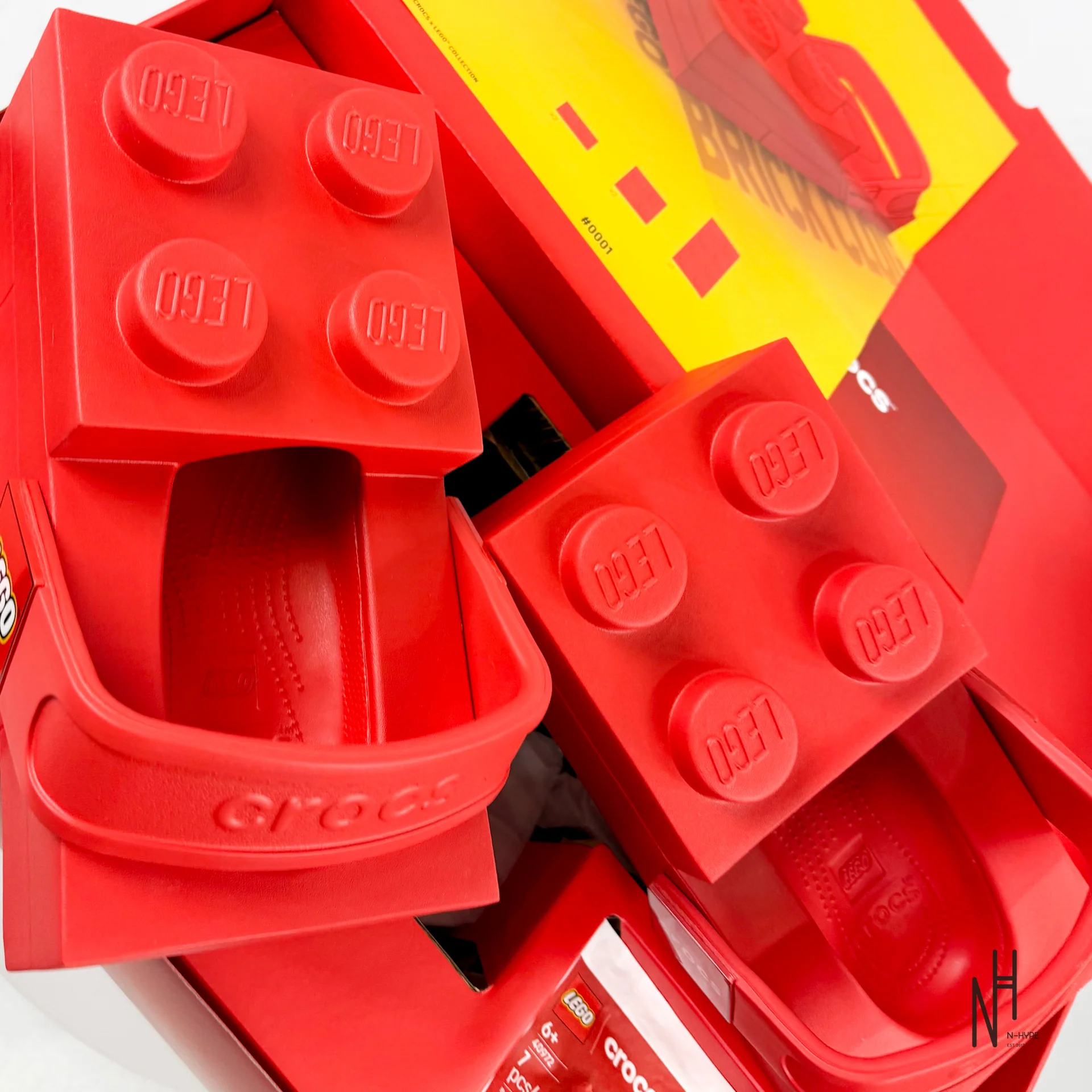 Crocs Brick Clog LEGO Red - Image 9