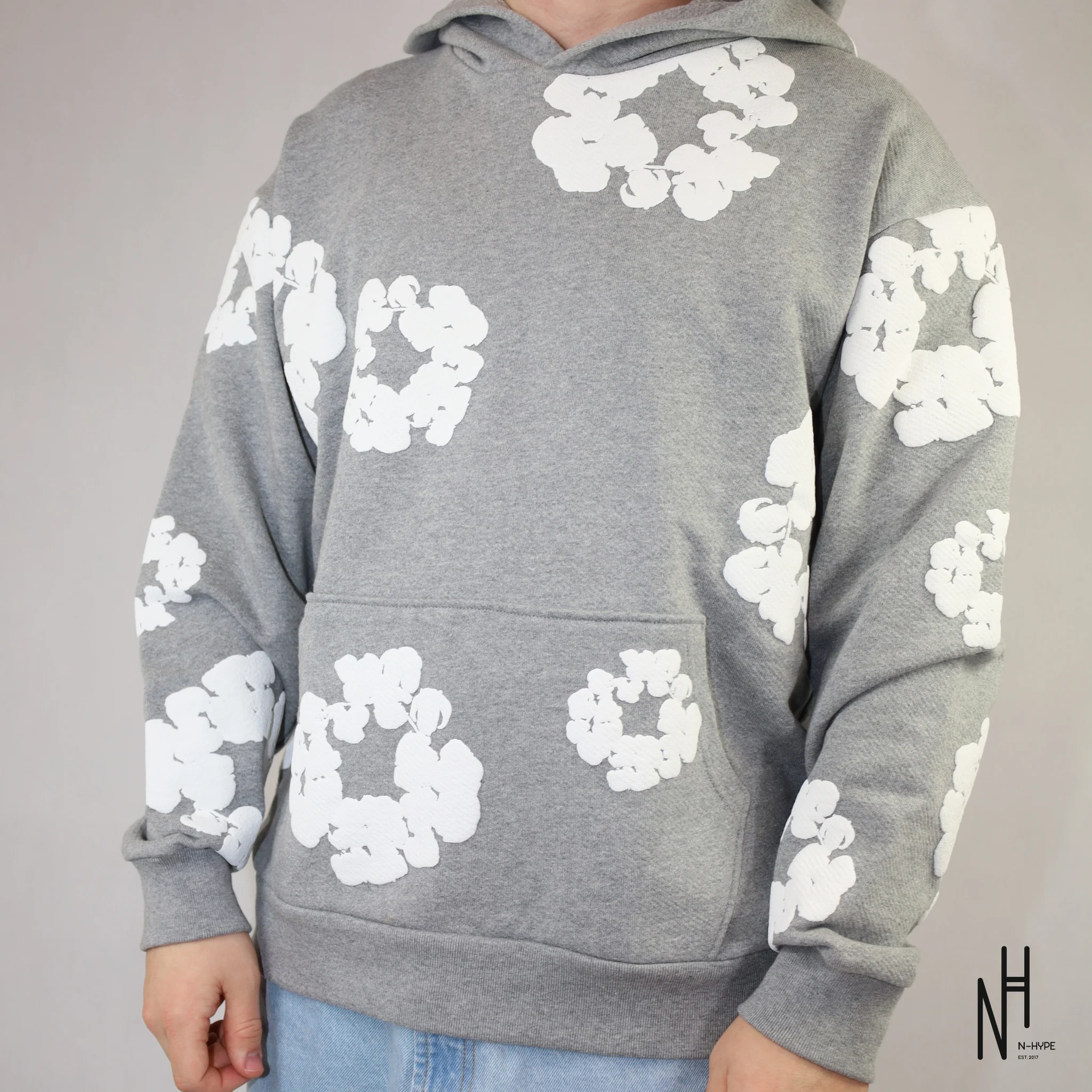 Denim Tears The Cotton Wreath Sweatshirt Grey - Image 5