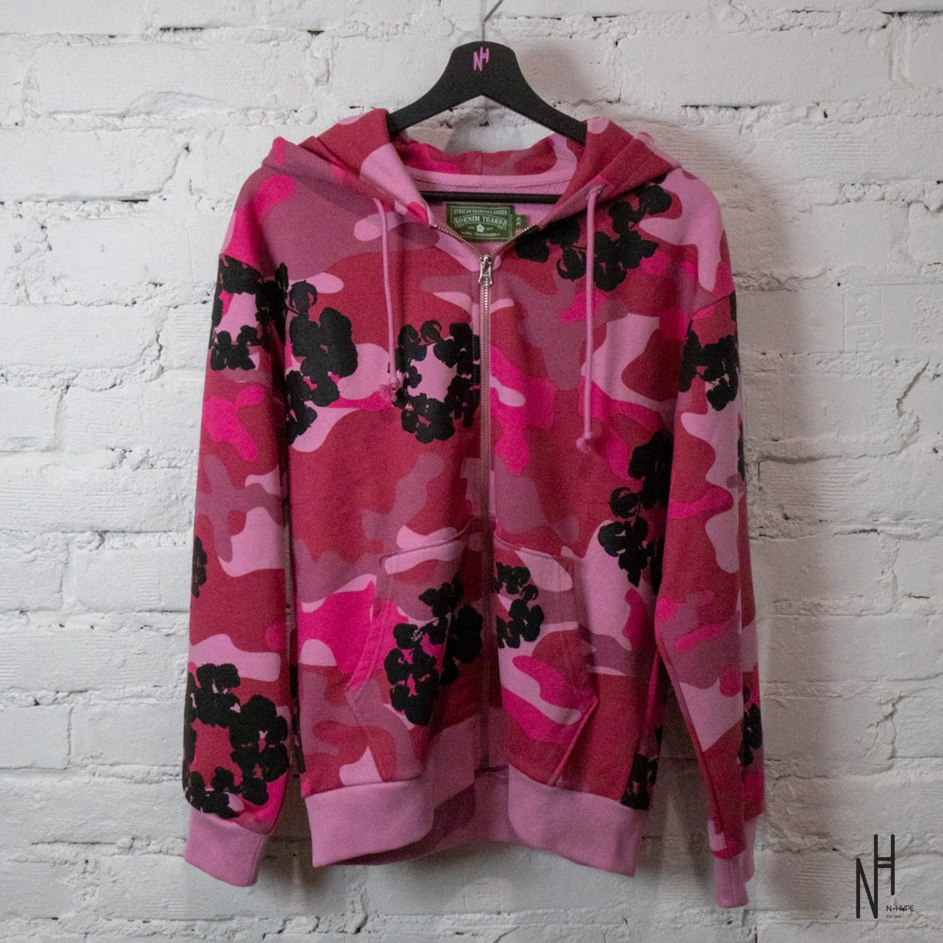 Denim Tears The Cotton Wreath Zip Sweatshirt Pink Camo - Image 2