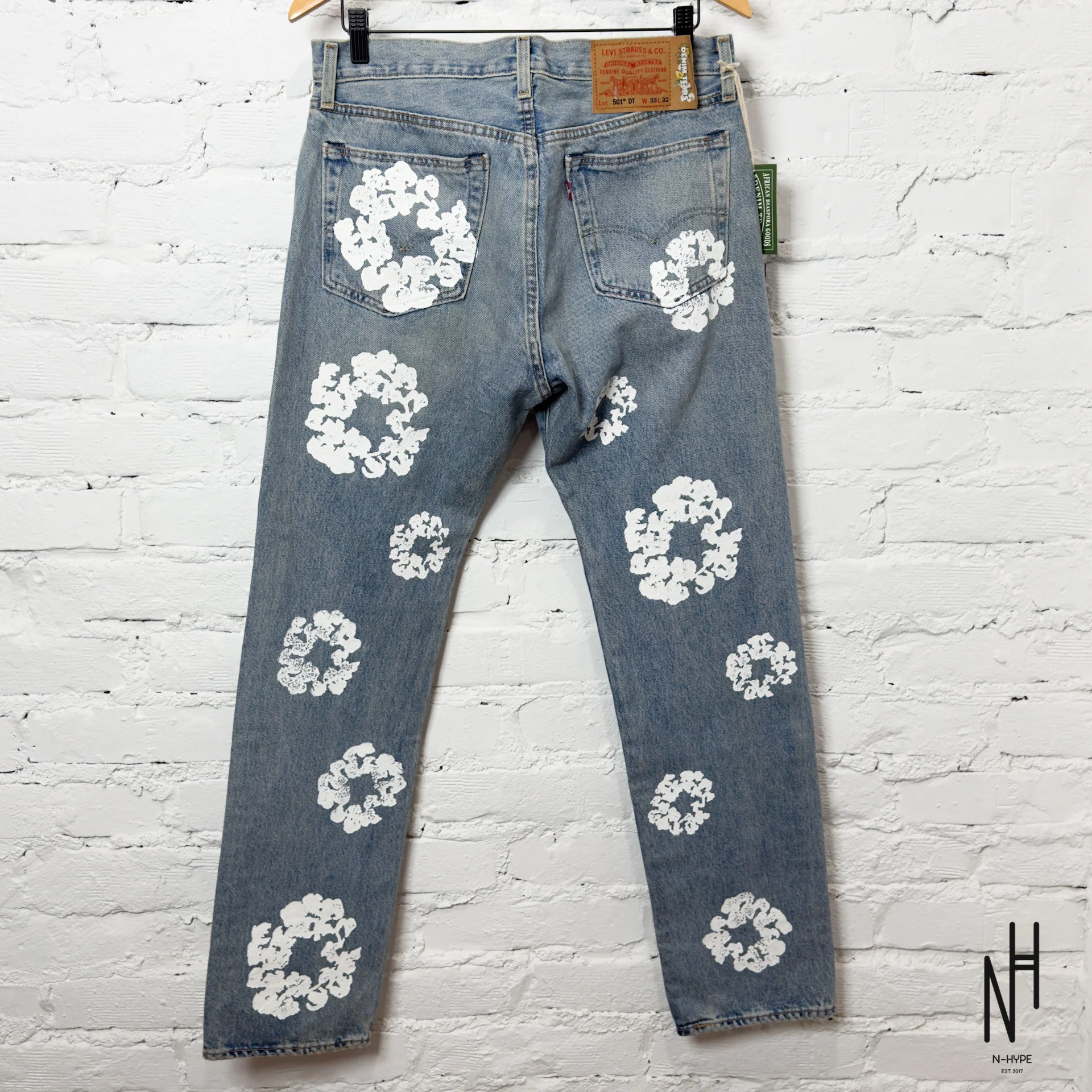 Denim Tears x Levi's Cotton Wreath Jean Light Wash - Image 3