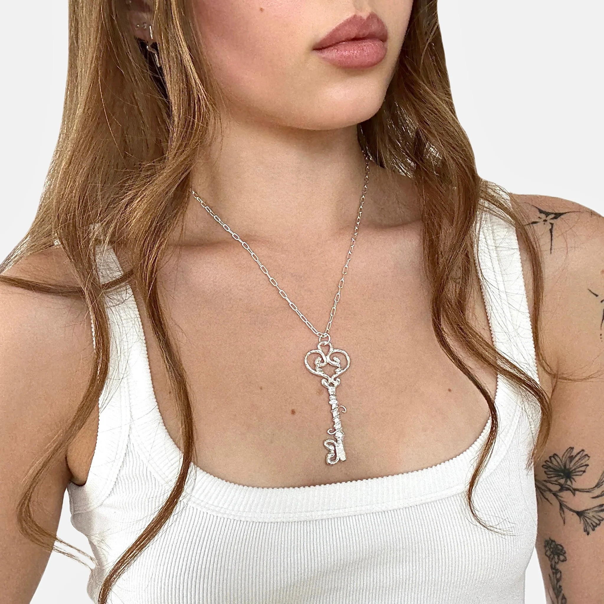 Dwa Głosy Immense Key Necklace - Image 4