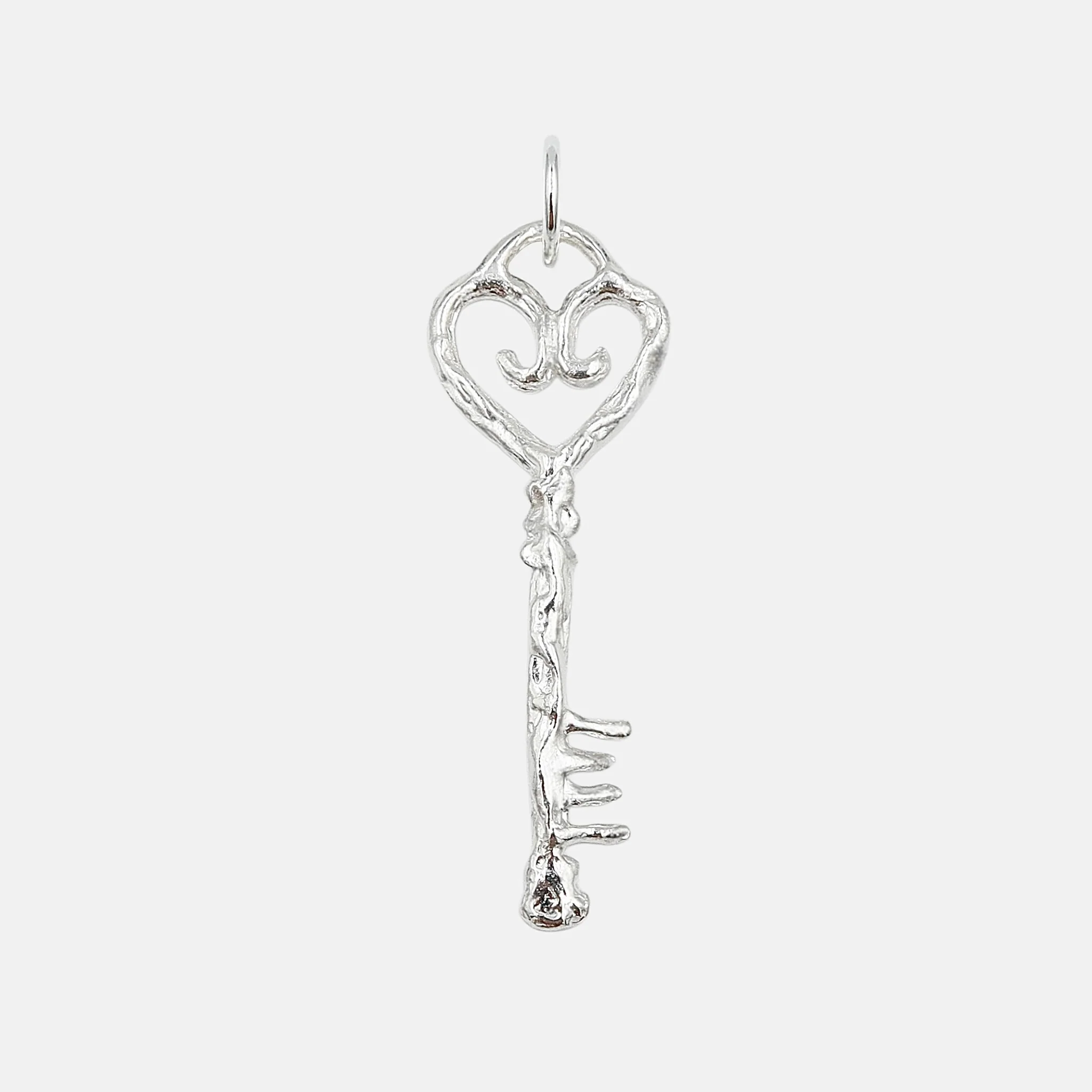 Dwa Głosy Petite Key Necklace - Image 3