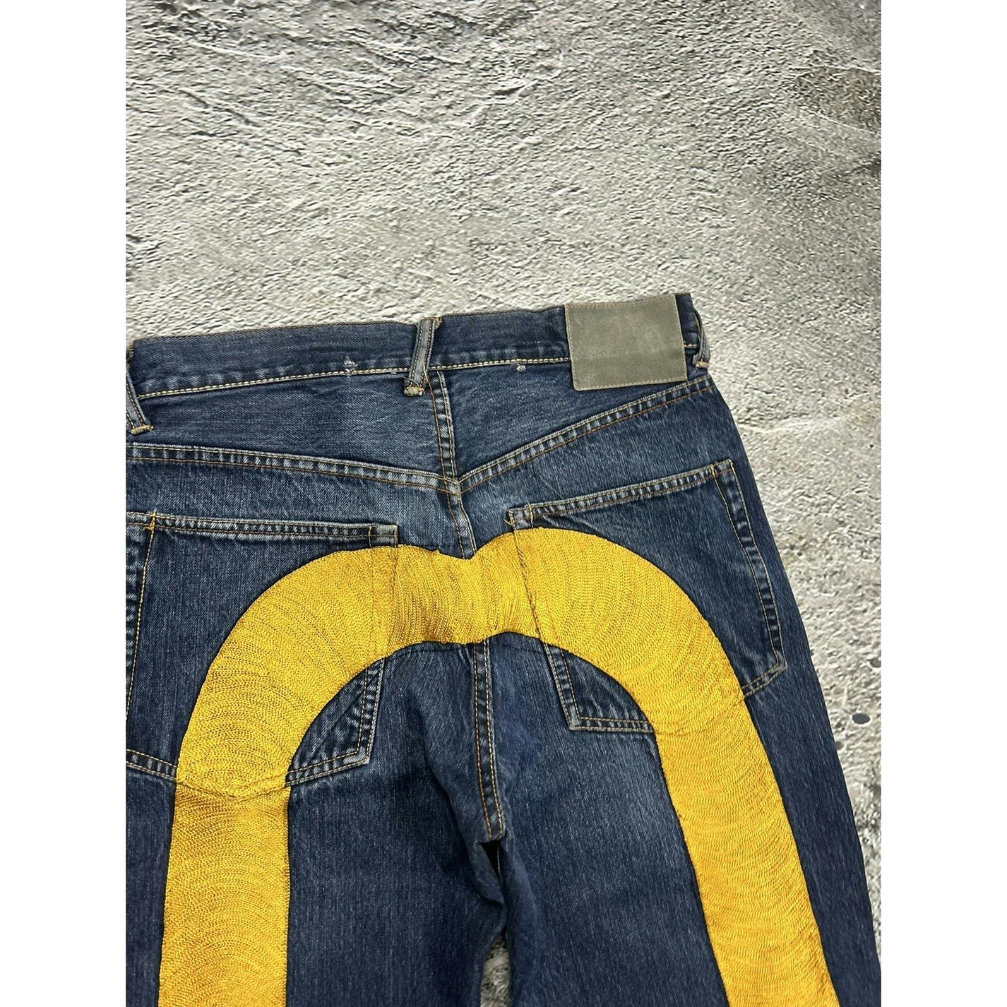 Evisu Jeans Daicock Big Logo Embroidery Yellow Vinntage Denim - Image 3