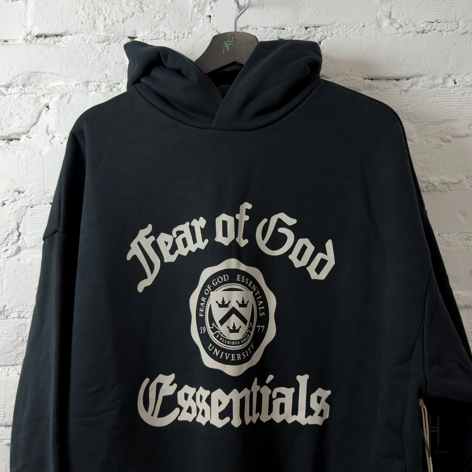 Fear of God Essentials Heavy Fleece Vintage Shrunken Hoodie Black - Image 2
