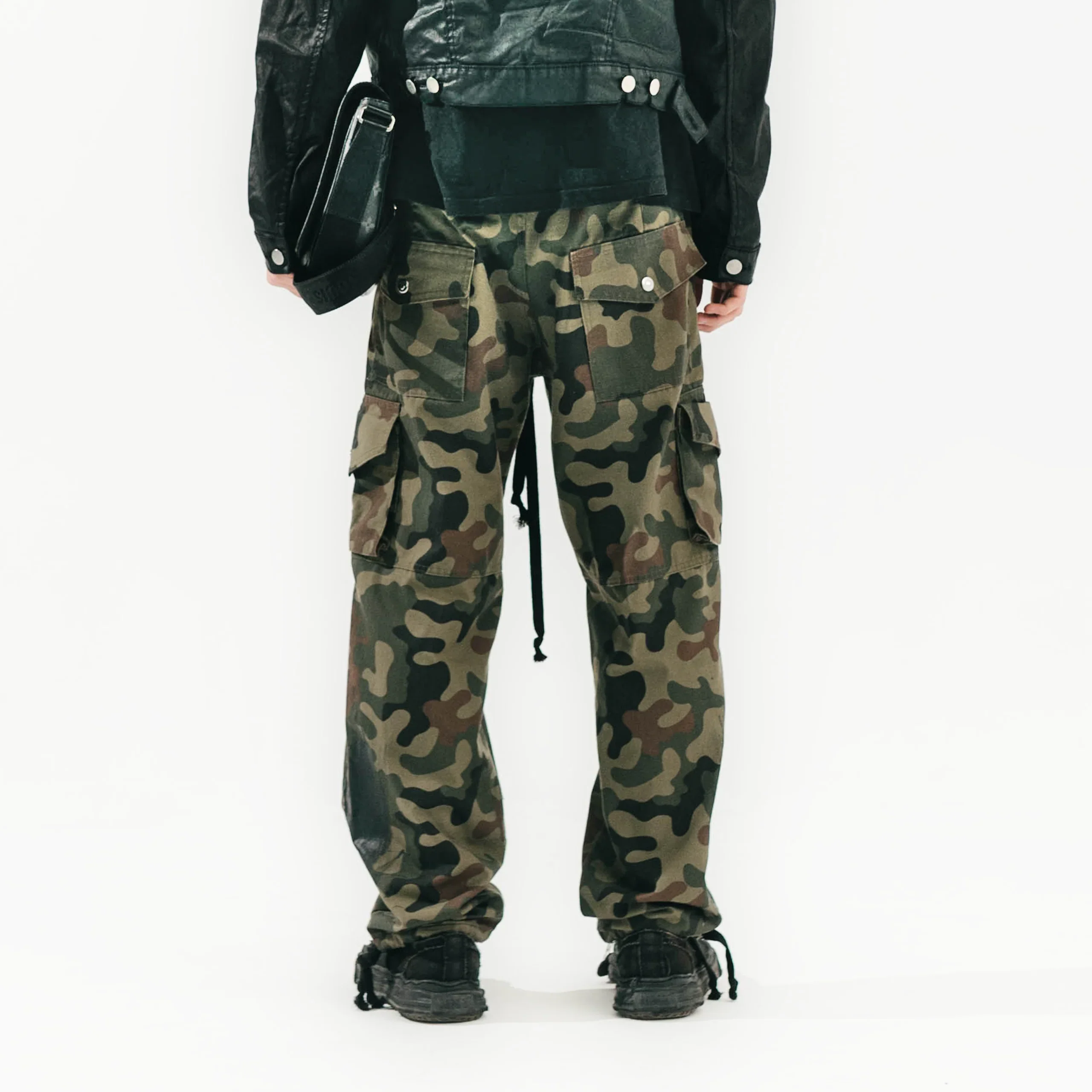 FVCKTHISBRAND DARK CAMO CARGO PANTS - Image 4