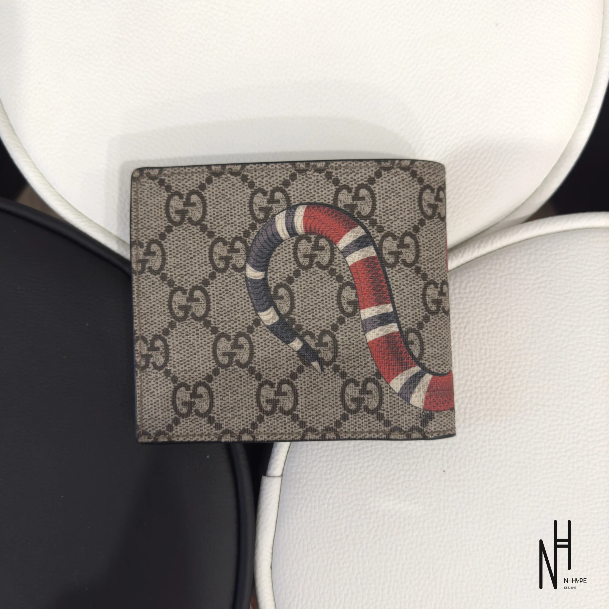 Gucci Bifold Wallet GG Supreme Kingsnake - Image 2