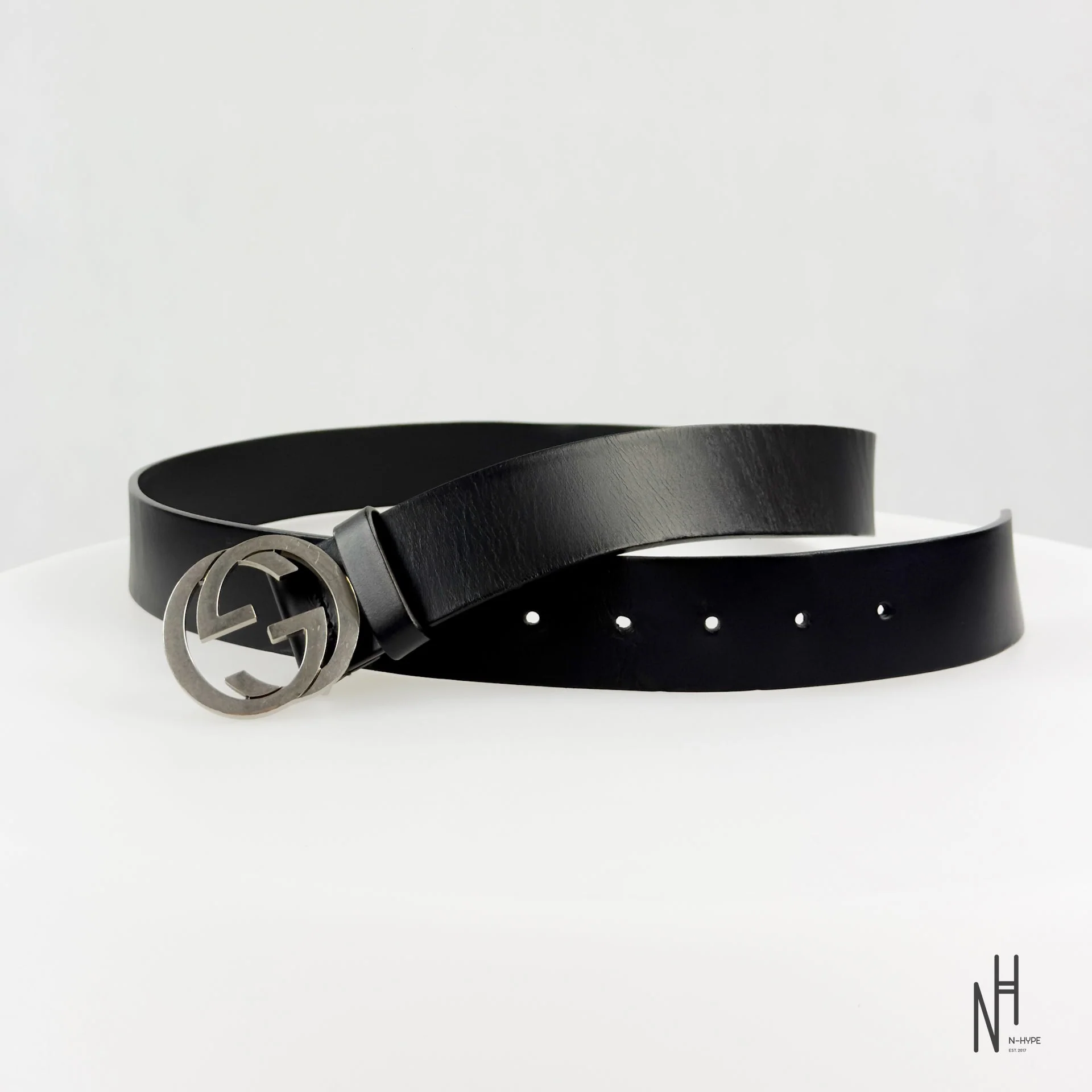 Gucci Black Leather Belt 40 mm with Interlocking G Buckle / Palladium Finish - Image 2