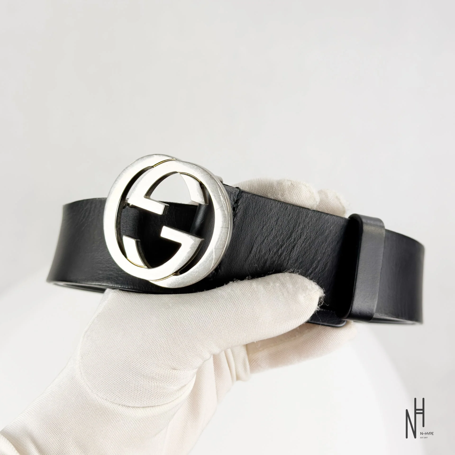 Gucci Black Leather Belt 40 mm with Interlocking G Buckle / Palladium Finish - Image 3