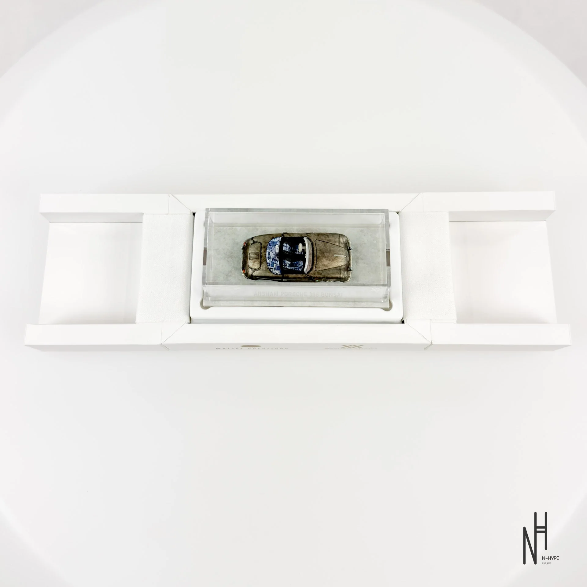 Hot Wheels x Daniel Arsham Porsche 356 “Bonsai” Speedster - Image 2