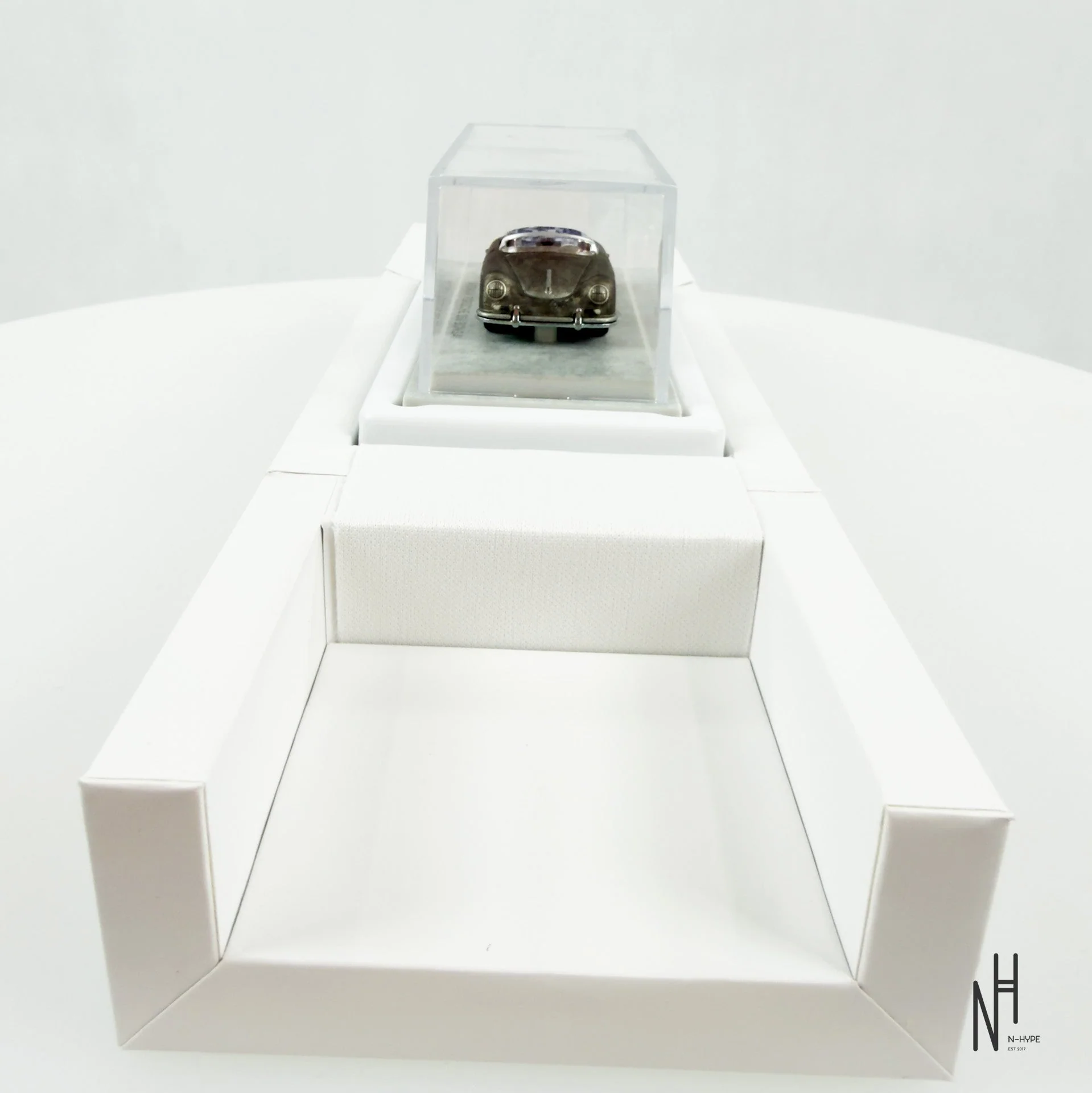 Hot Wheels x Daniel Arsham Porsche 356 “Bonsai” Speedster - Image 7