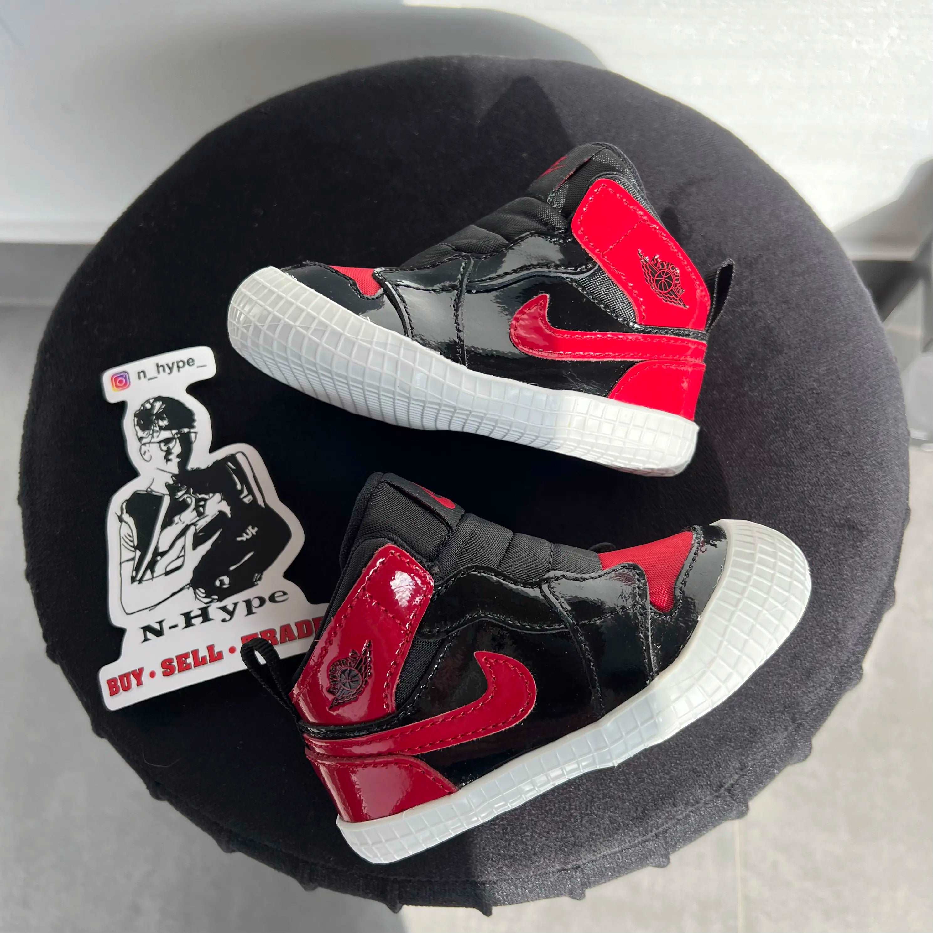 Jordan 1 Crib Bootie Bred Patent (I) - Image 5