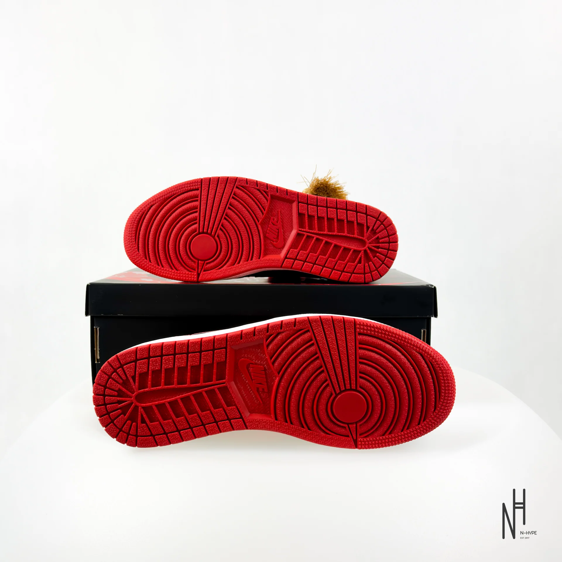 Jordan 1 Low OG Chinese New Year - Image 5