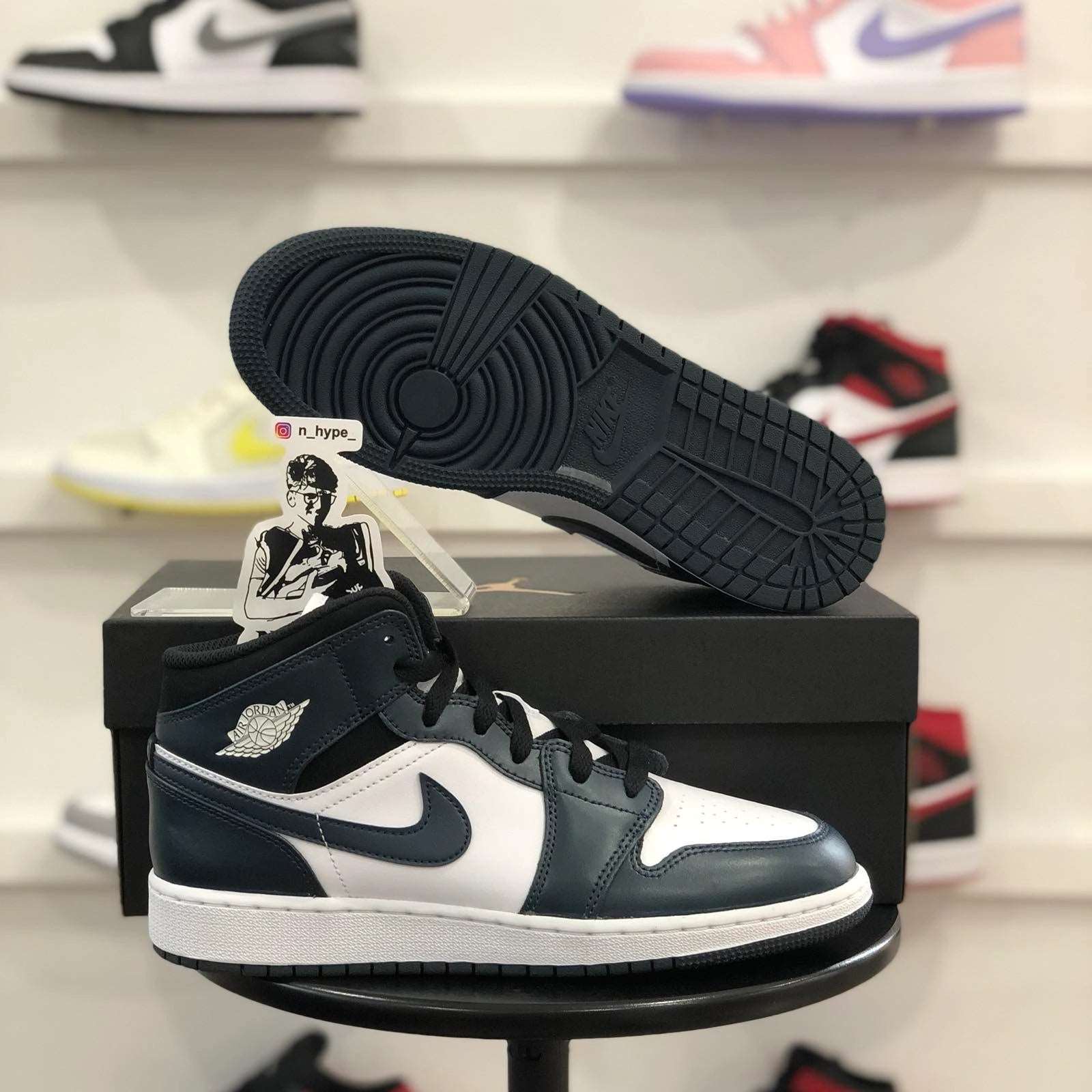 Jordan 1 Mid Armory Navy (GS) - Image 6