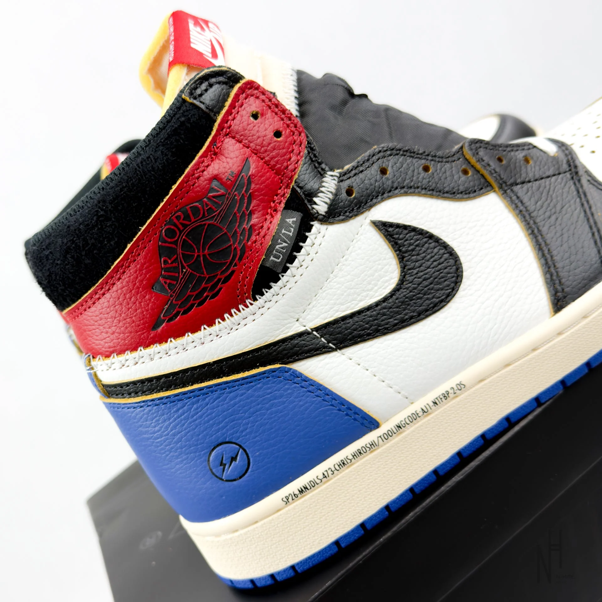 Jordan 1 Retro High OG SP Fragment x Union LA Varsity Red Sport Royal - Image 11
