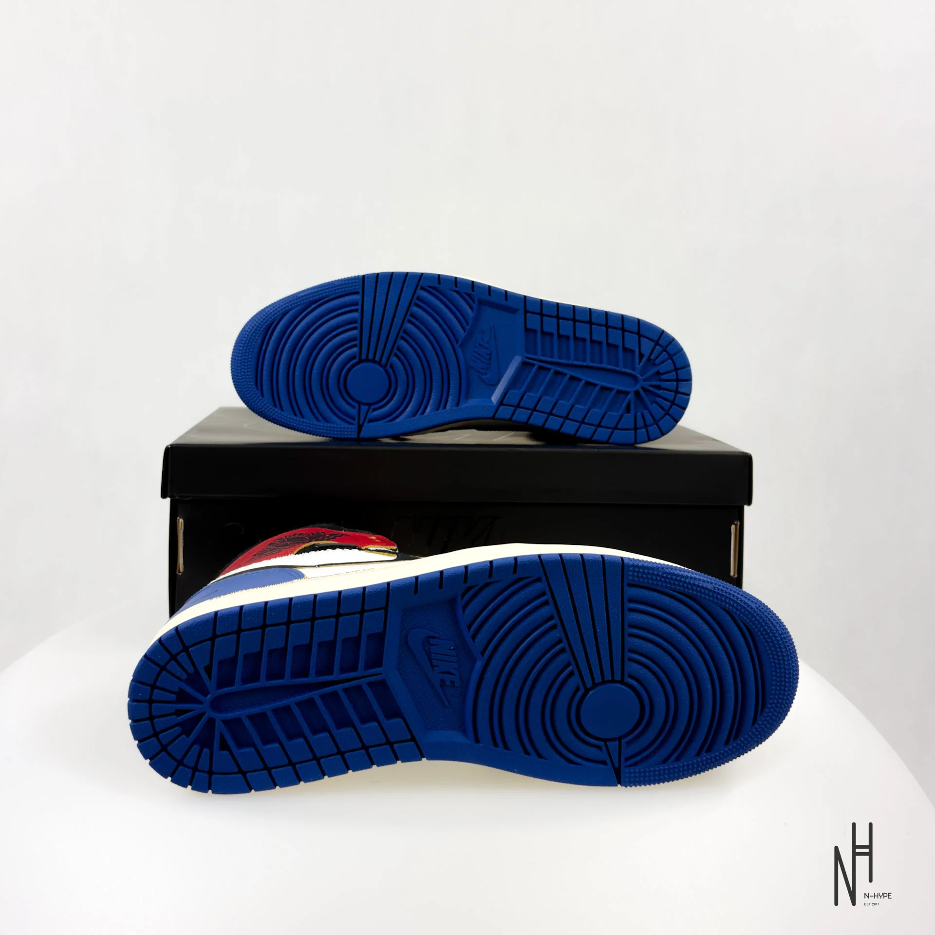 Jordan 1 Retro High OG SP Fragment x Union LA Varsity Red Sport Royal - Image 8
