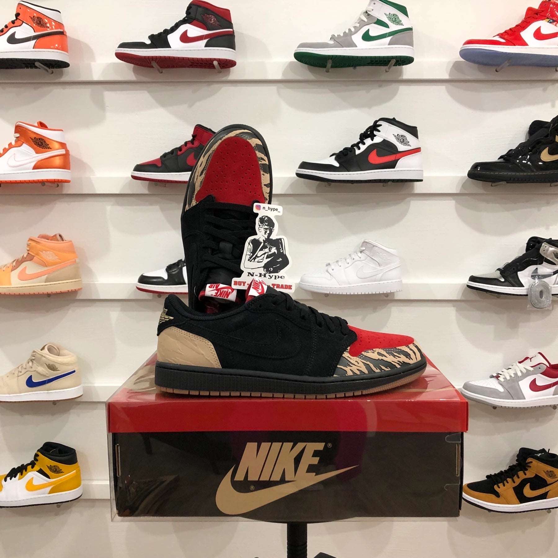Jordan 1 Retro Low OG SP SoleFly - Image 5