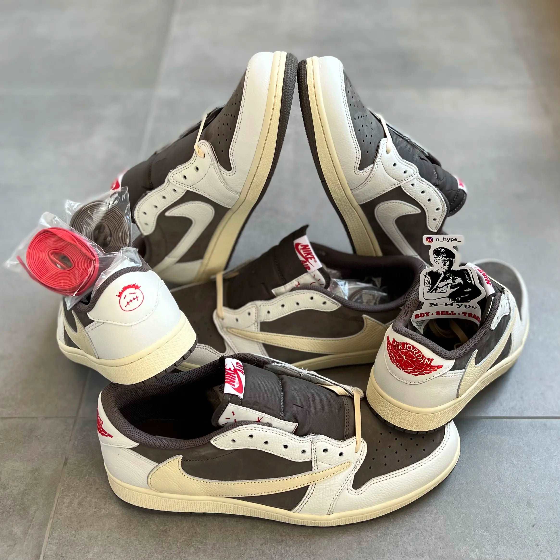 Jordan 1 Retro Low OG SP Travis Scott Reverse Mocha - Image 5
