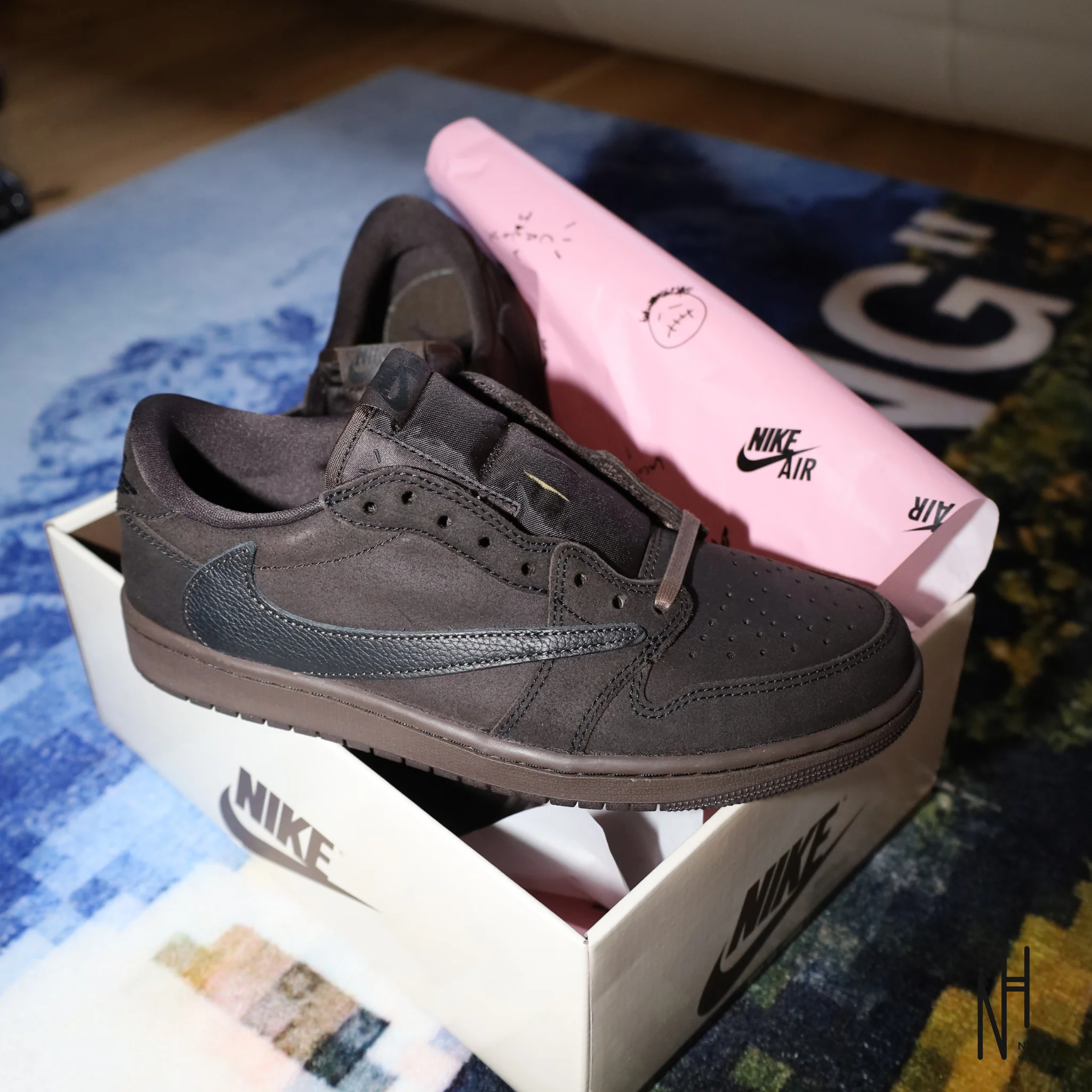Jordan 1 Retro Low OG SP Travis Scott Velvet Brown - Image 4