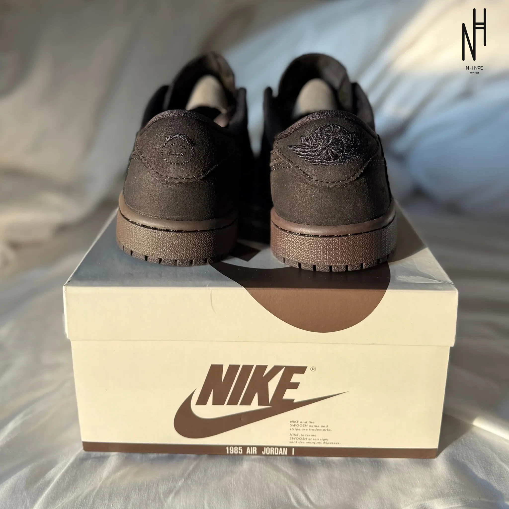 Jordan 1 Retro Low OG SP Travis Scott Velvet Brown - Image 7