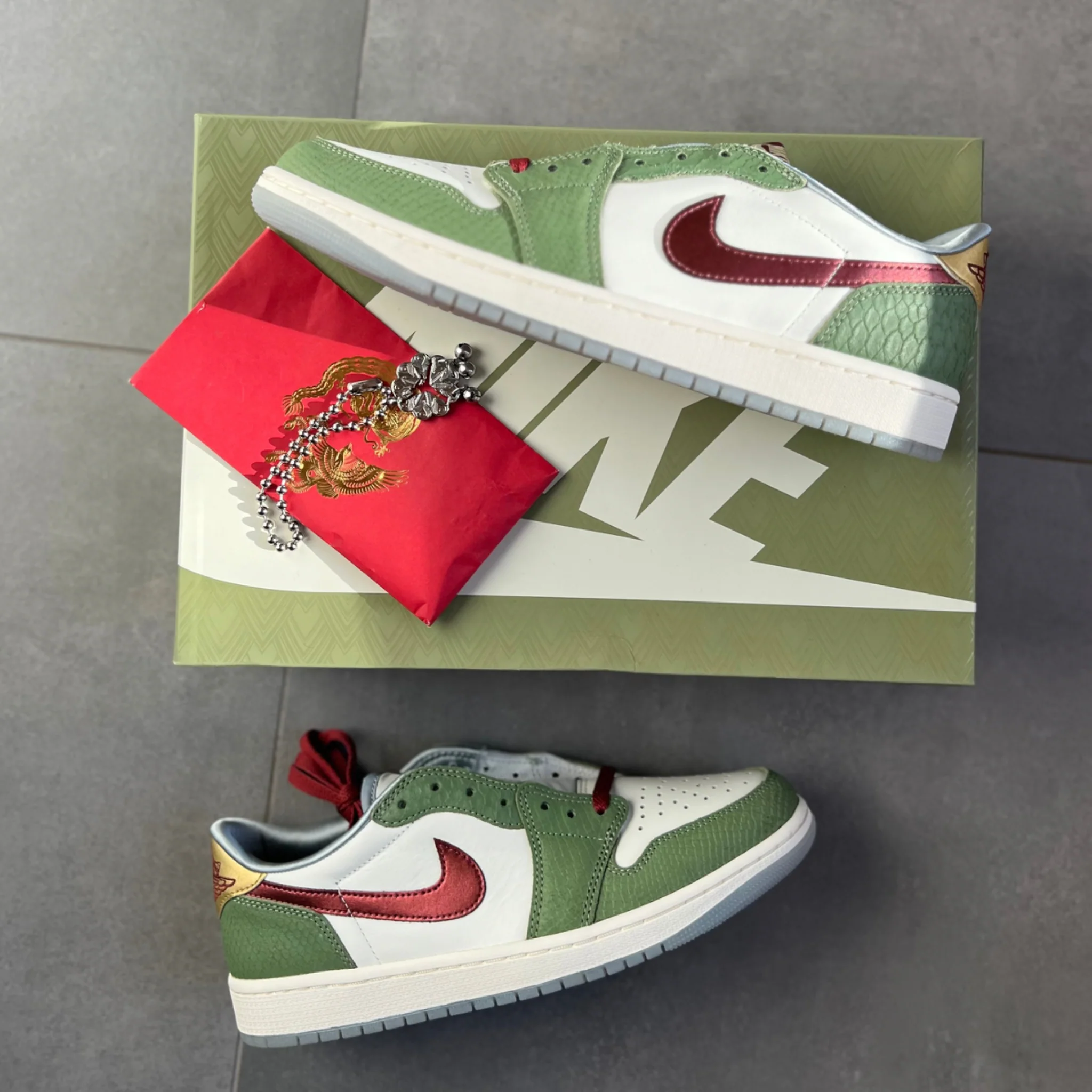 Jordan 1 Retro Low OG Year of the Dragon (2024) - Image 4