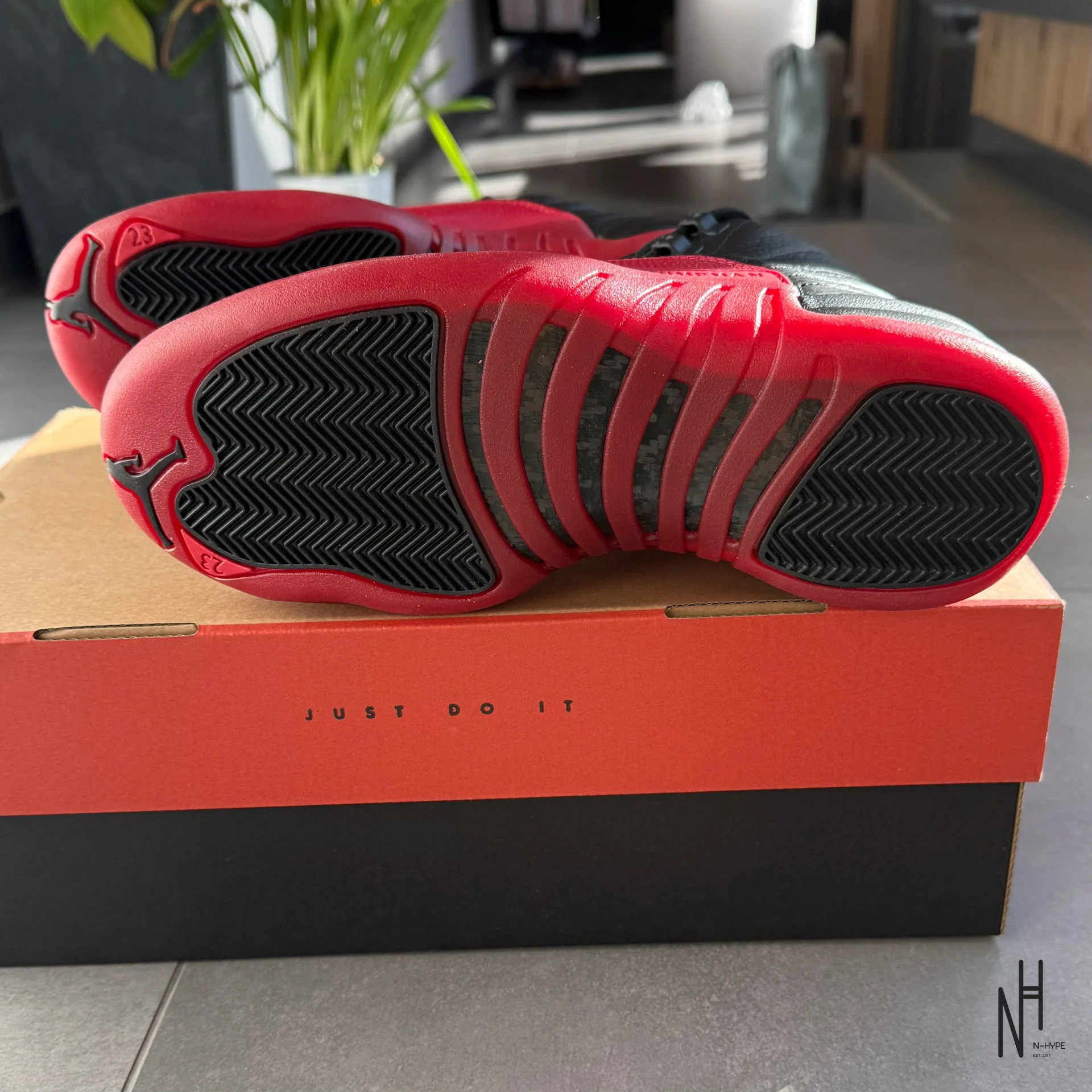 Jordan 12 Retro Flu Game (2025) - Image 7