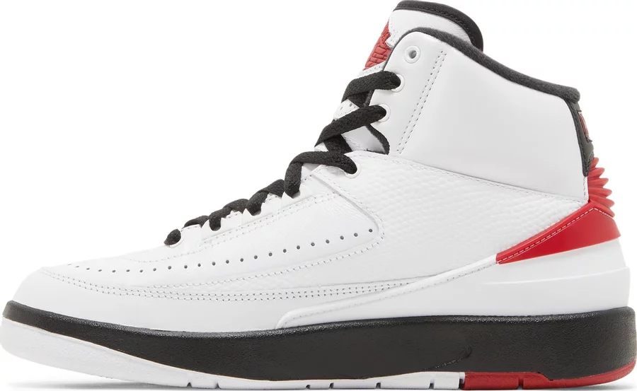 Jordan 2 Retro OG Chicago (2022) (GS) - Image 2