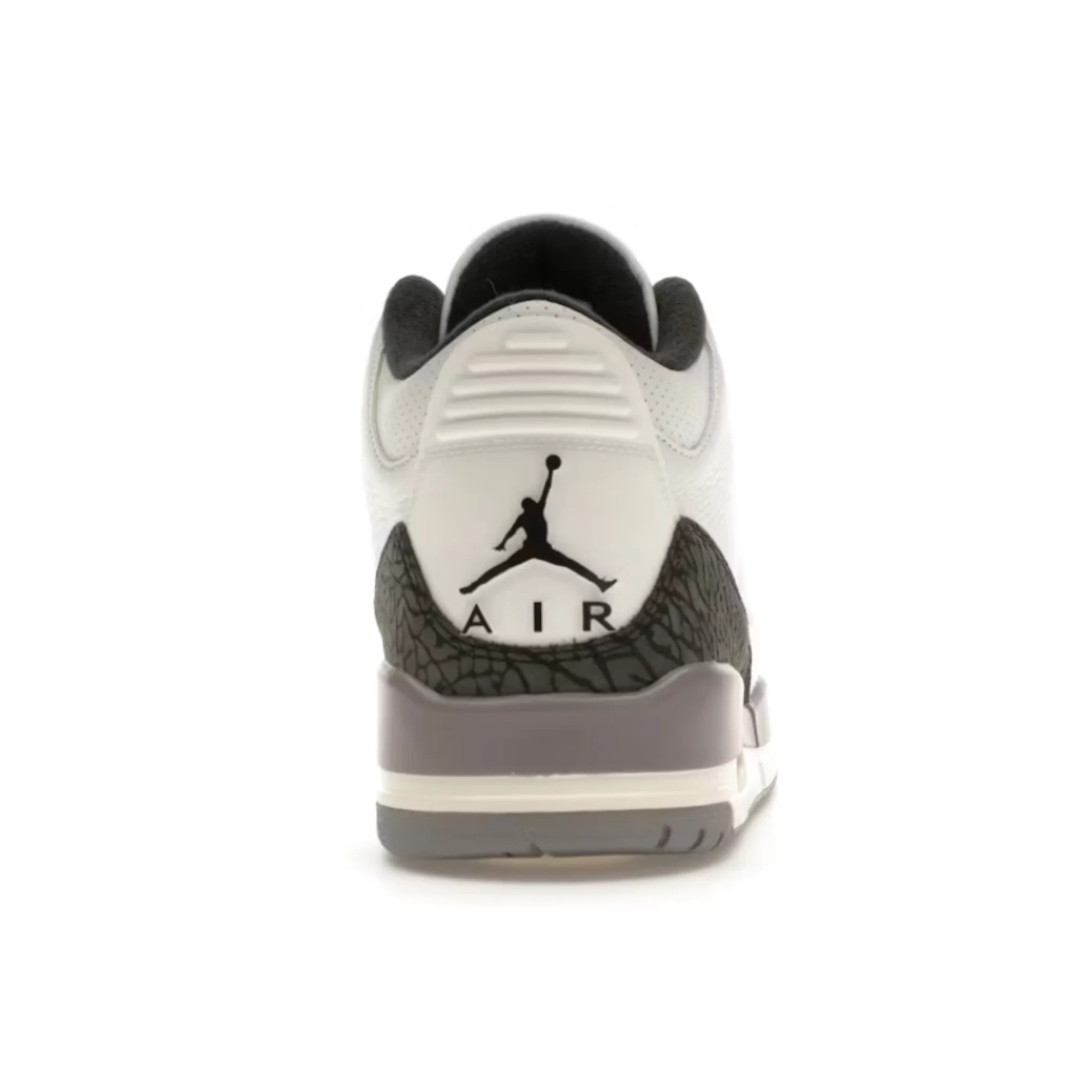 Jordan 3 Retro Cement Grey - Image 3