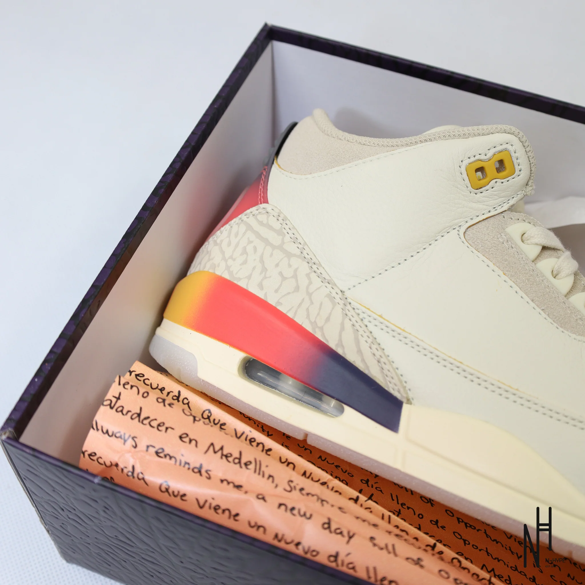 Jordan 3 Retro SP J Balvin Medellín Sunset - Image 4