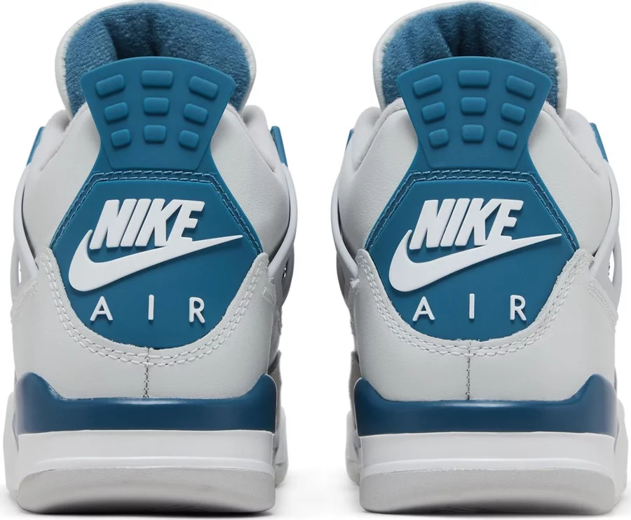 Jordan 4 Retro Military Blue (2024) - Image 3