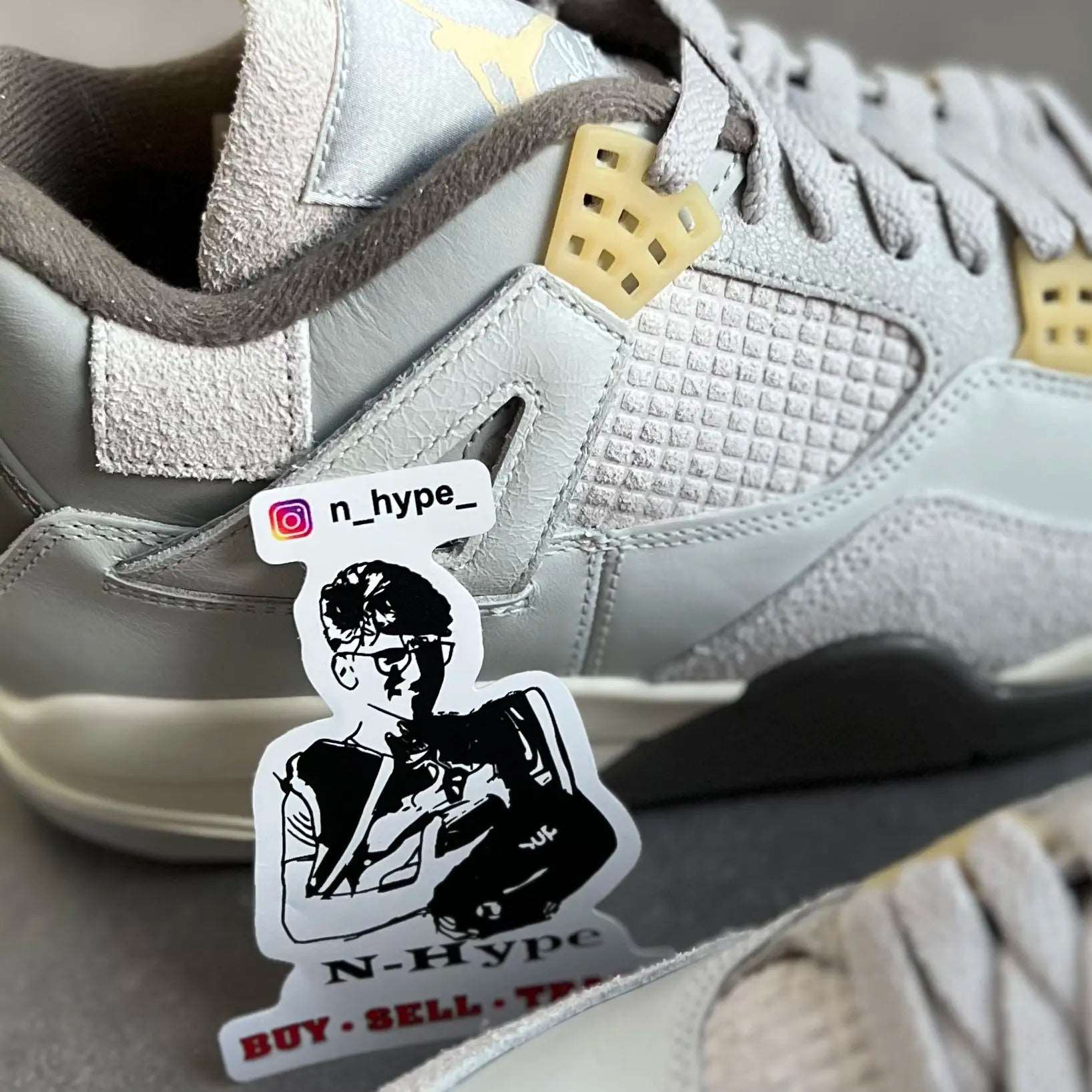 Jordan 4 Retro SE Craft Photon Dust - Image 6