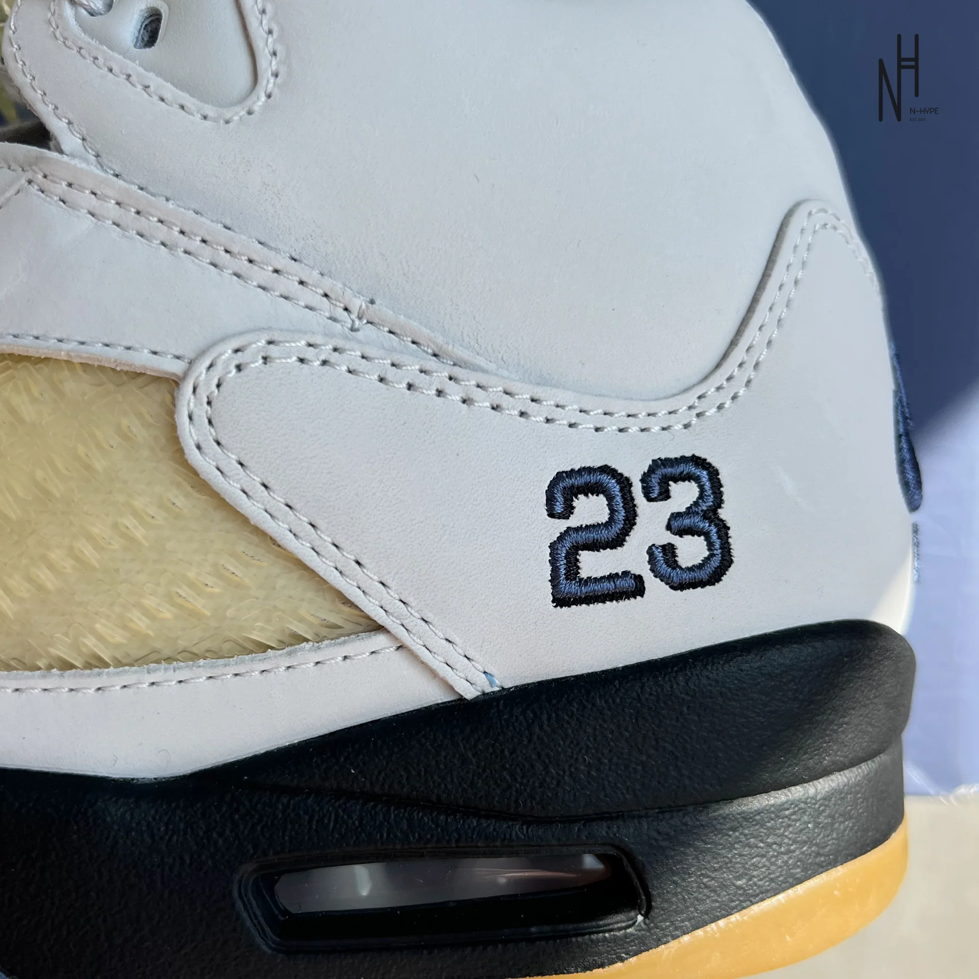 Jordan 5 Retro A Ma Maniére Dawn (Women's) - Image 7